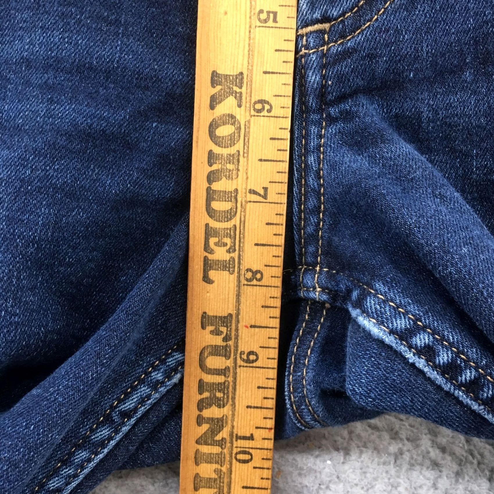 Banana Republic Banana Republic Skinny Jeans Womens 4 Blue Denim Classic Fit Zip Jeans 30x25 Pockets 5-Pocket Denim Cotton Spandex Regular Size Type XS–? Size 27" / US 4 / IT 40 - 7 Thumbnail