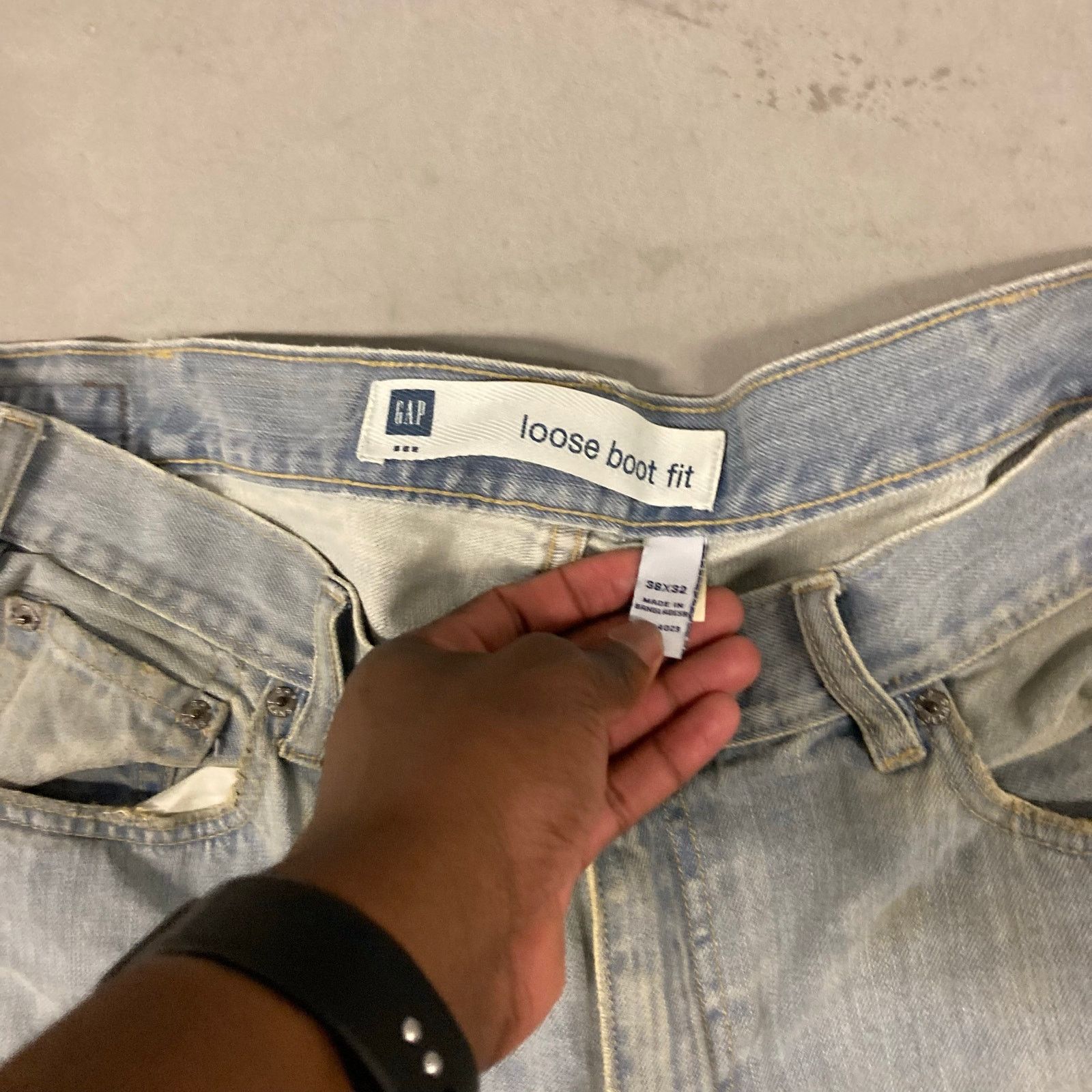 Gap Baggy distressed gap bootcut jeans 38x32 Size US 38 / EU 54 - 6 Thumbnail