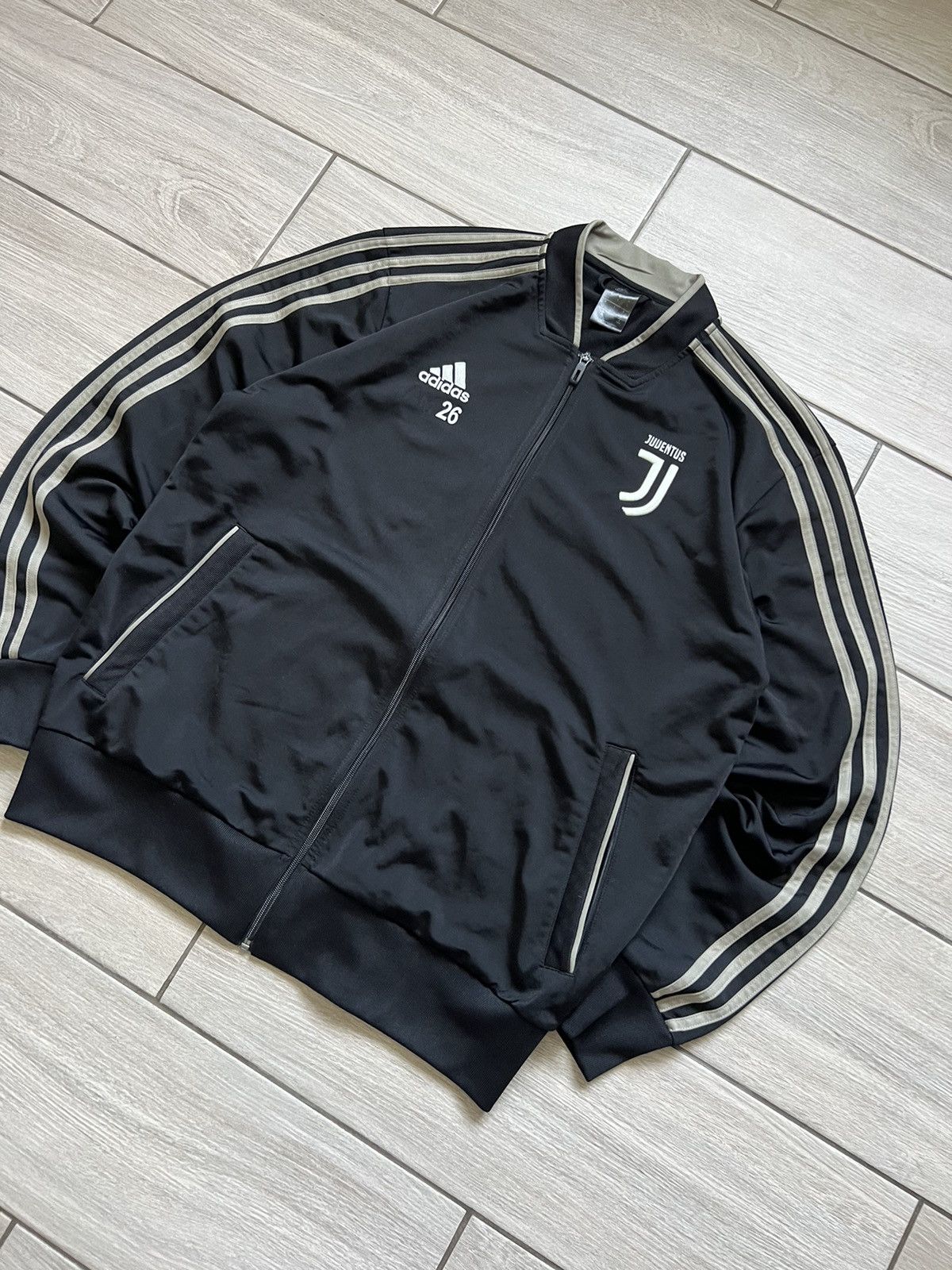 Adidas MEN'S ADIDAS FC JUVENTUS 2018/2019 TRACK TOP JACKET Size US L / EU 52-54 / 3 - 3 Thumbnail