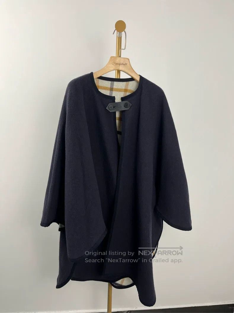Hermes Hermes Navy Blue Letter Logo Wool Cloak Size M / US 6-8 / IT 42-44 - 1 Thumbnail