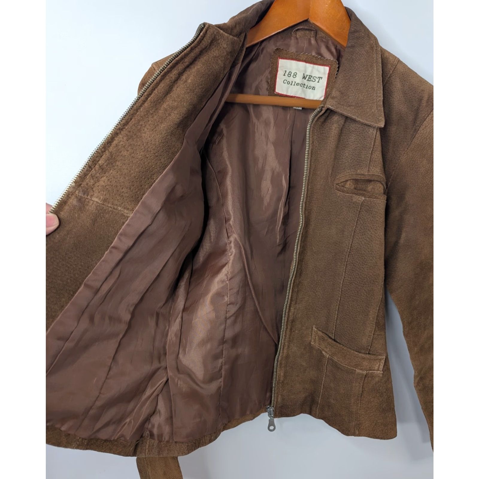 Vintage VINTAGE 188 West Leather Jacket Full Zip Front Western Cowgirl Rodeo Size M Medium Brown Women Jacket Regular Western Theme Mens Womens? Size M / US 6-8 / IT 42-44 - 4 Thumbnail