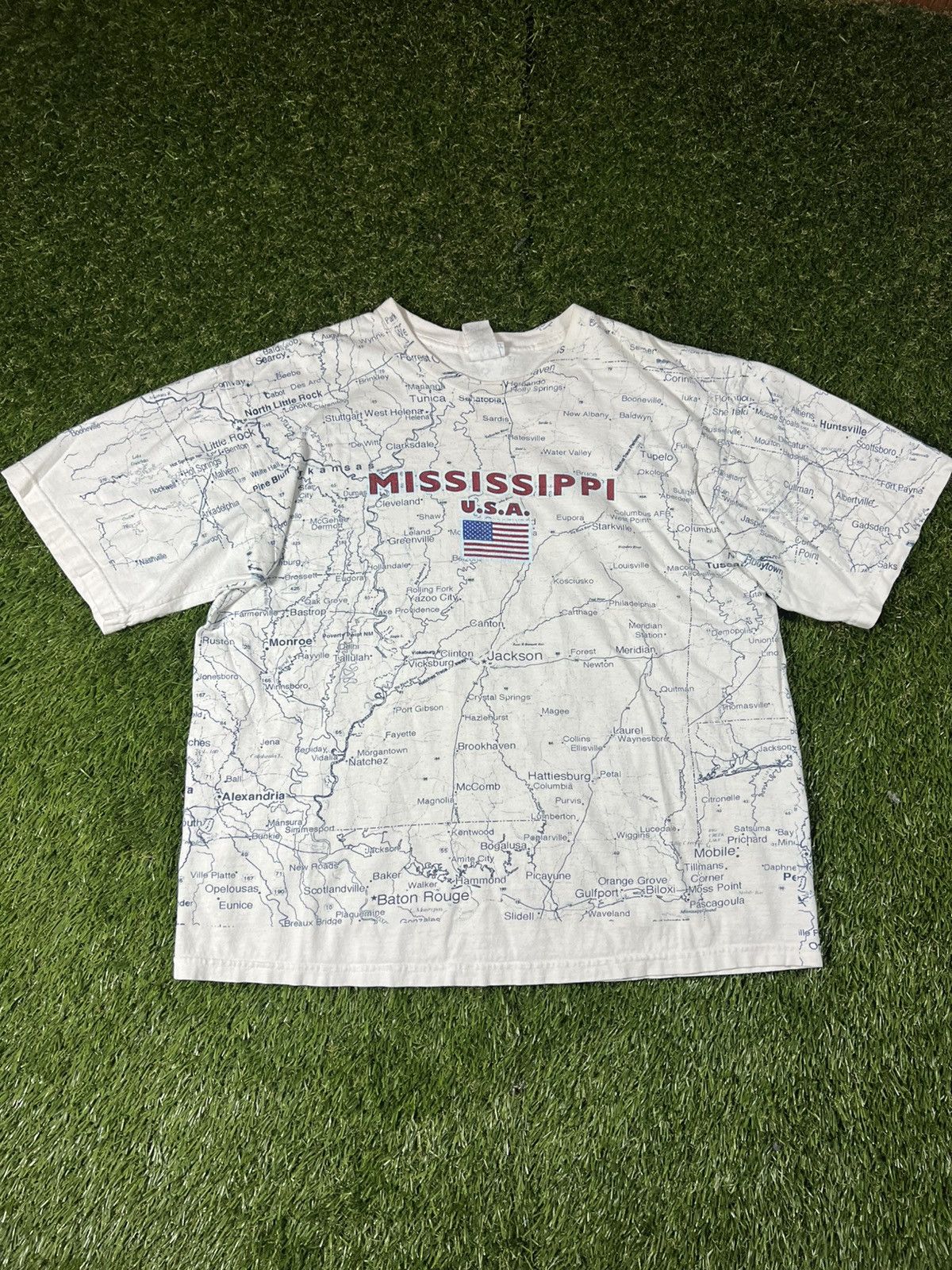 Vintage Vintage 90s Mississippi USA Map Boxy AOP All Over Print Tee Size US L / EU 52-54 / 3 - 1 Thumbnail
