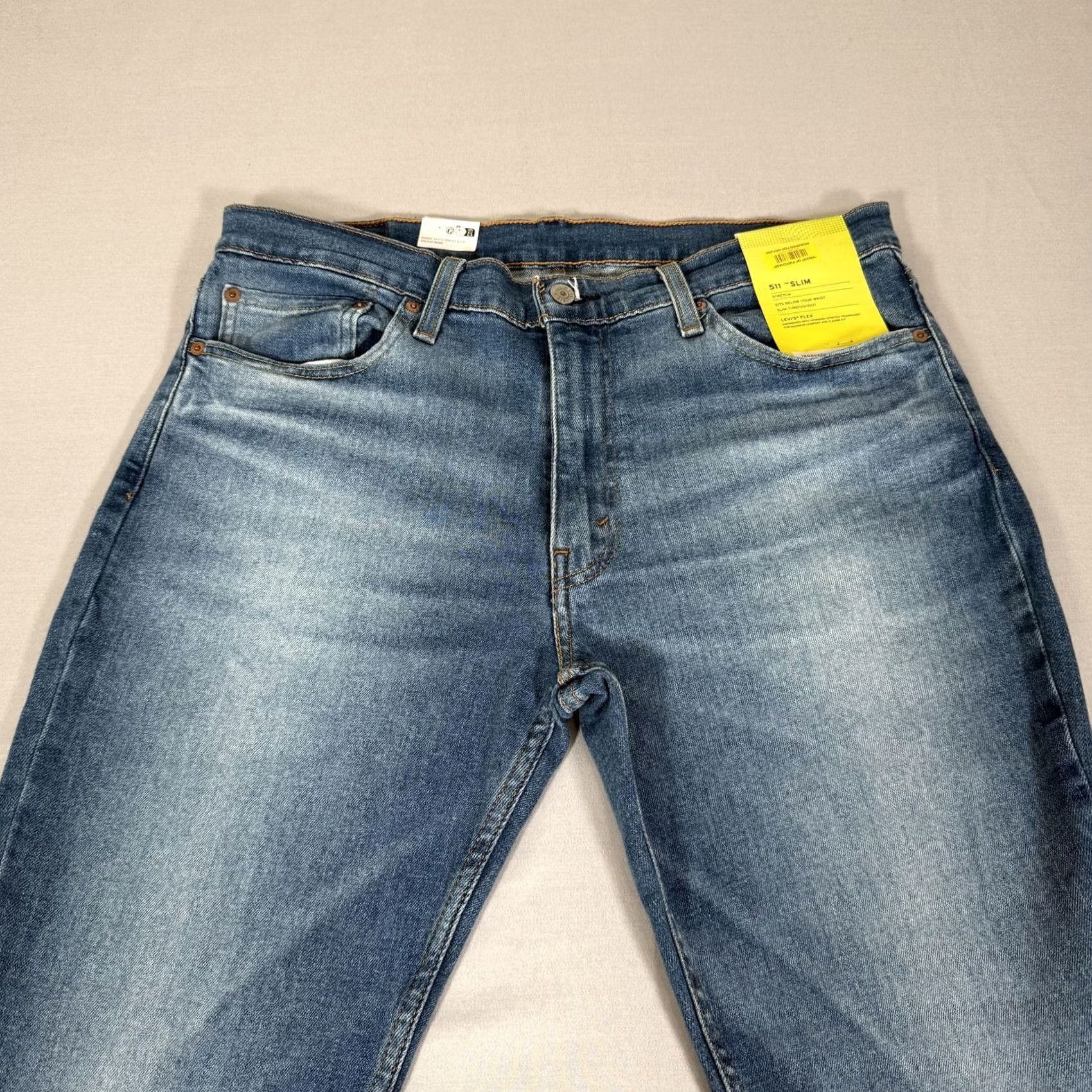 Levi's Levi's 511 Slim Jeans Mens 36x30 Blue Medium Wash Denim Straight 5-Pocket Stretch Cotton Polyester Modern Size US 36 / EU 52 - 2 Thumbnail
