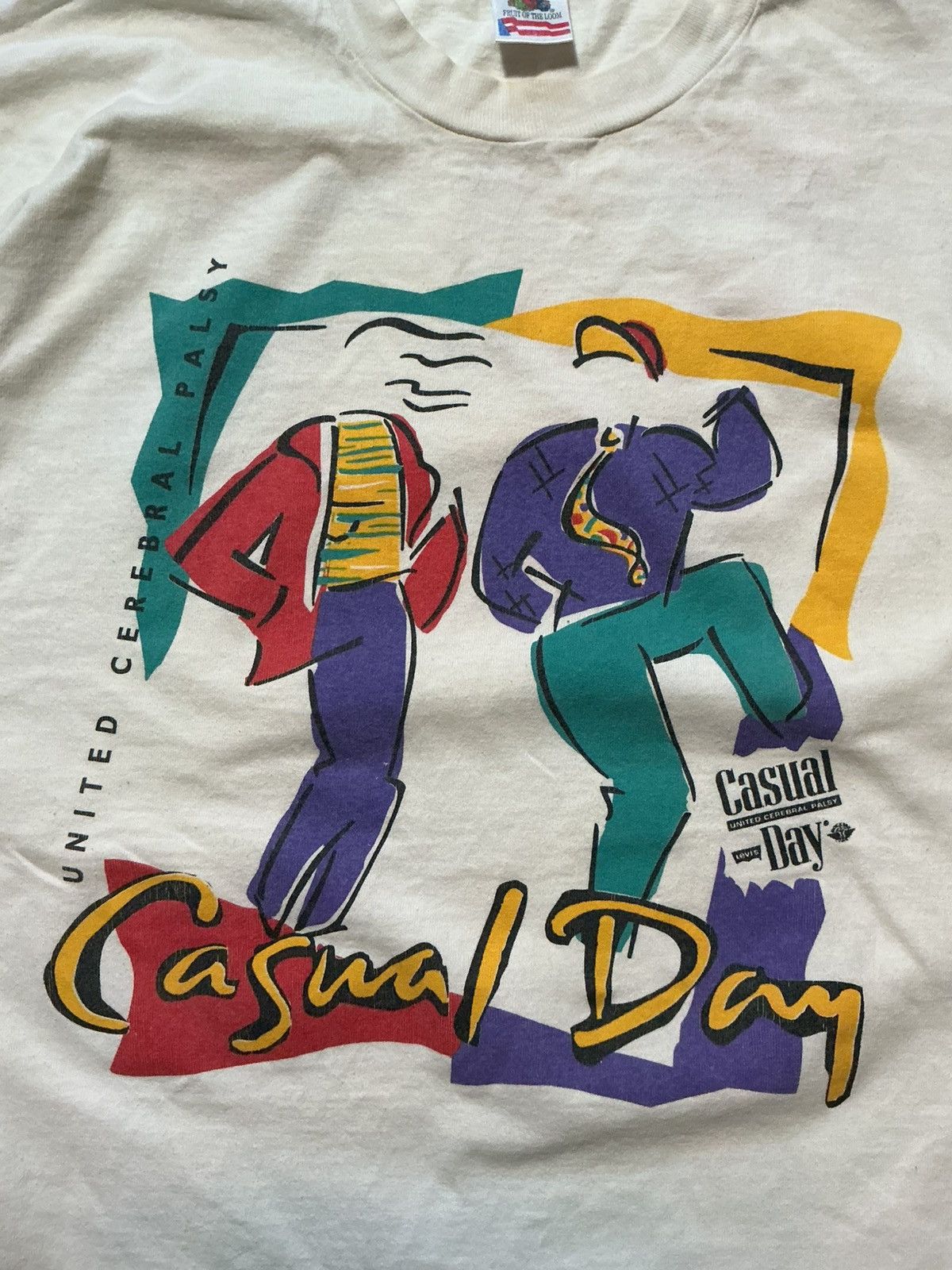 Fruit Of The Loom Vintage 90s Levis Casual Day United Single Stitch T-Shirt Size US XL / EU 56 / 4 - 6 Thumbnail