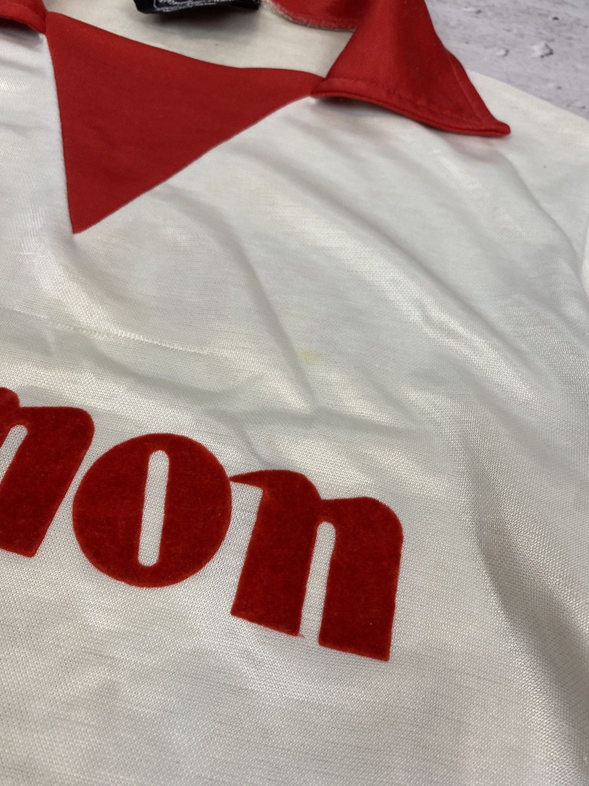 Canon VINTAGE VFB STUTTGART 1979/82 CANON FOOTBALL SHIRT LS Size US S / EU 44-46 / 1 - 7 Thumbnail
