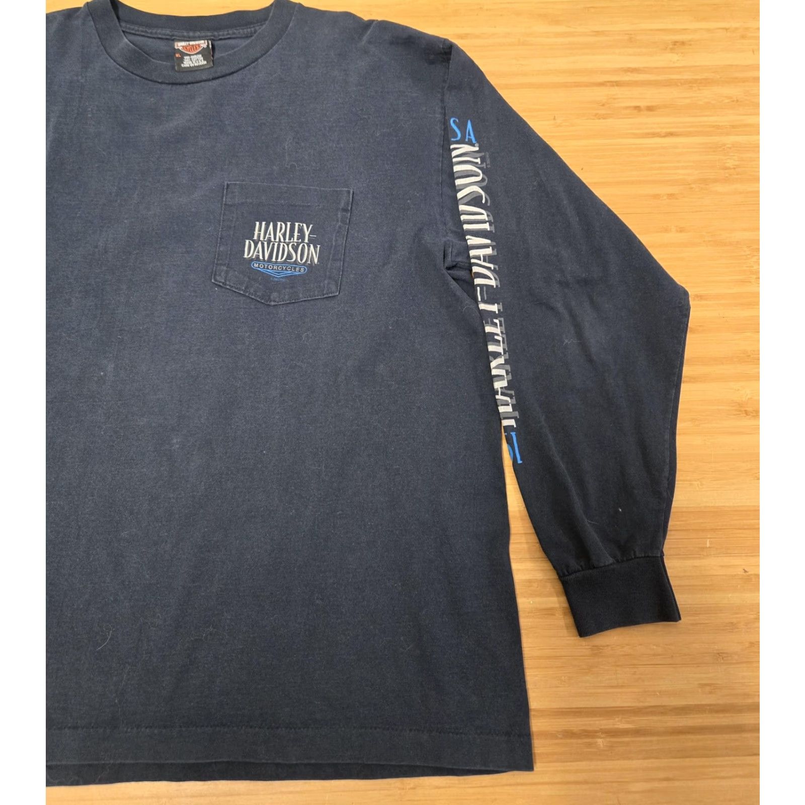 Harley Davidson VINTAGE Harley-Davidson Shirt Mens XL Long Sleeve Blue California USA Motorcycle Logo Graphic Print Pockets Crew Neck Size US XL / EU 56 / 4 - 2 Thumbnail