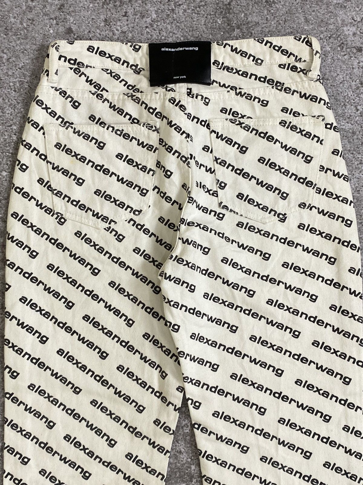 Alexander Wang Alexander wang logo print jeans Size US 26 / EU 42 - 5 Thumbnail