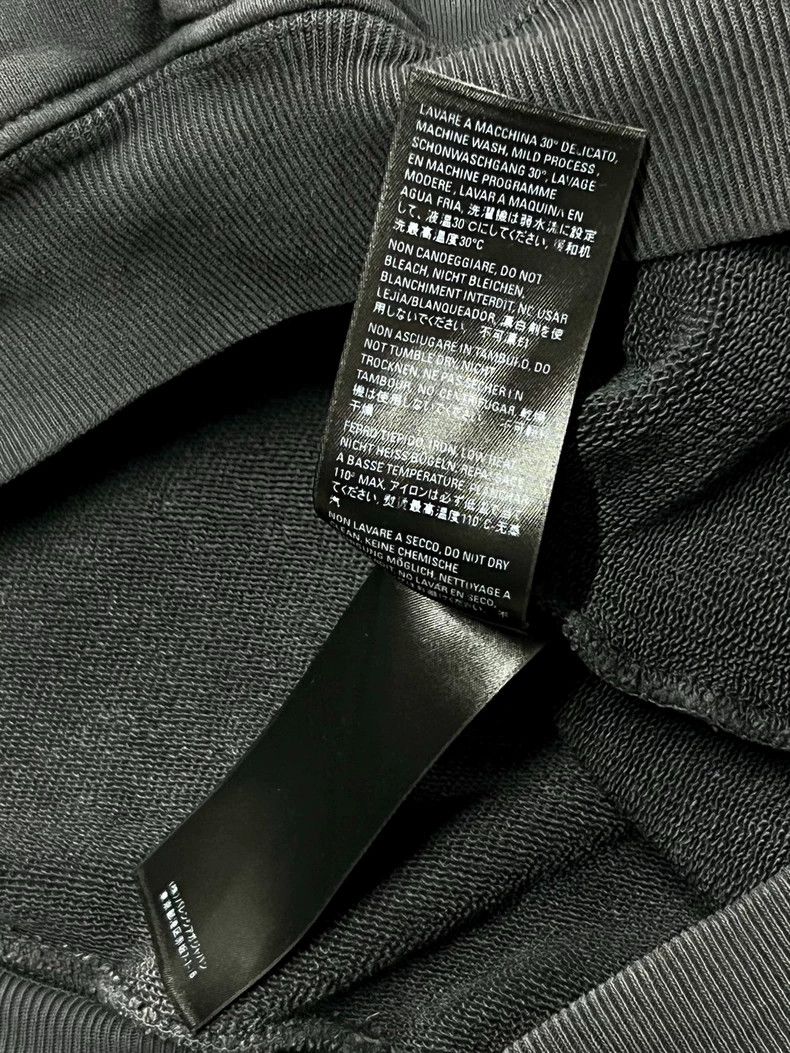 Balenciaga Balenciaga Dark Grey Aged Embroidered Hoodie XS Size Size US XS / EU 42 / 0 - 7 Thumbnail