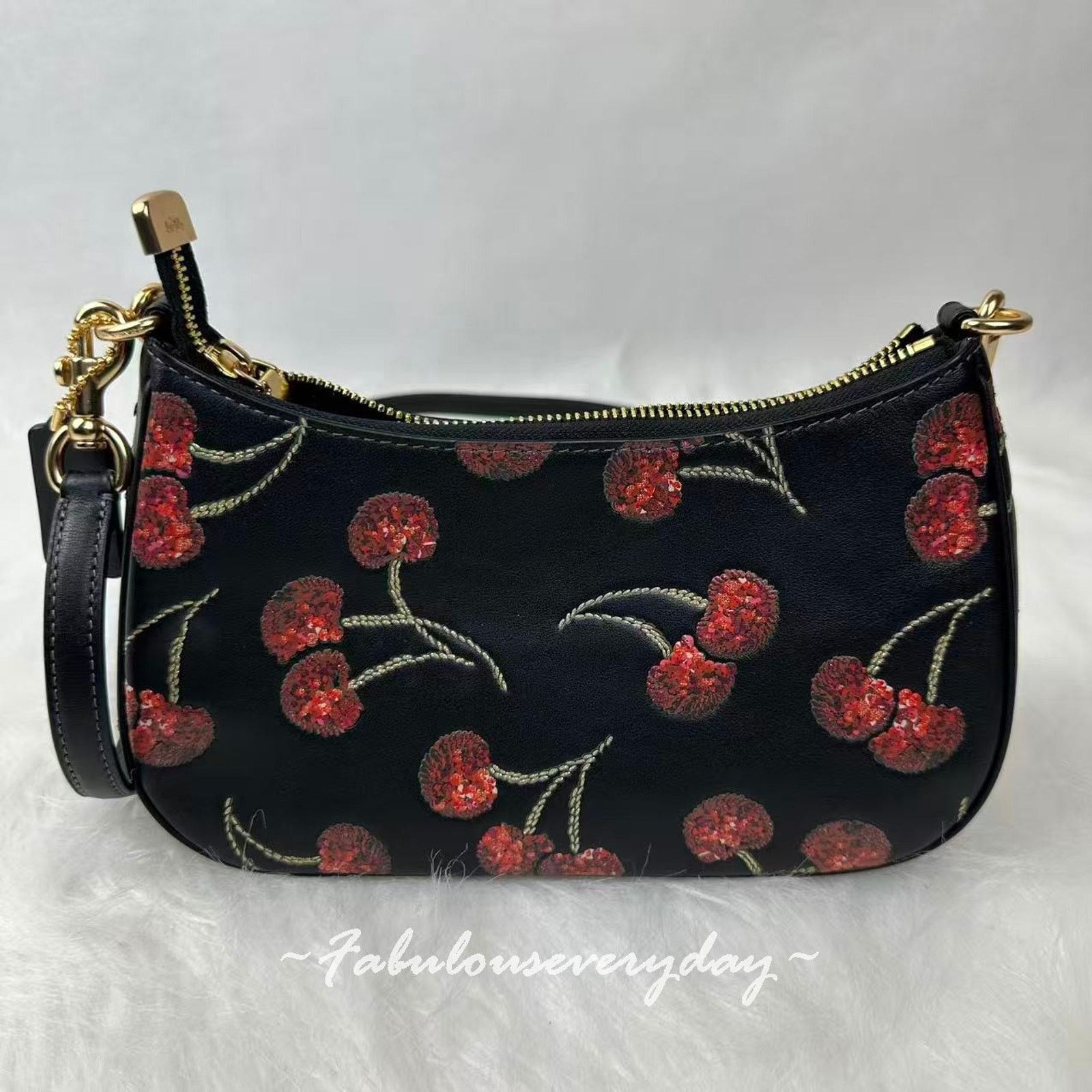 Coach Coach Teri Shoulder xbody Cherry Print Leather/Gold/Black Size ONE SIZE - 3 Thumbnail