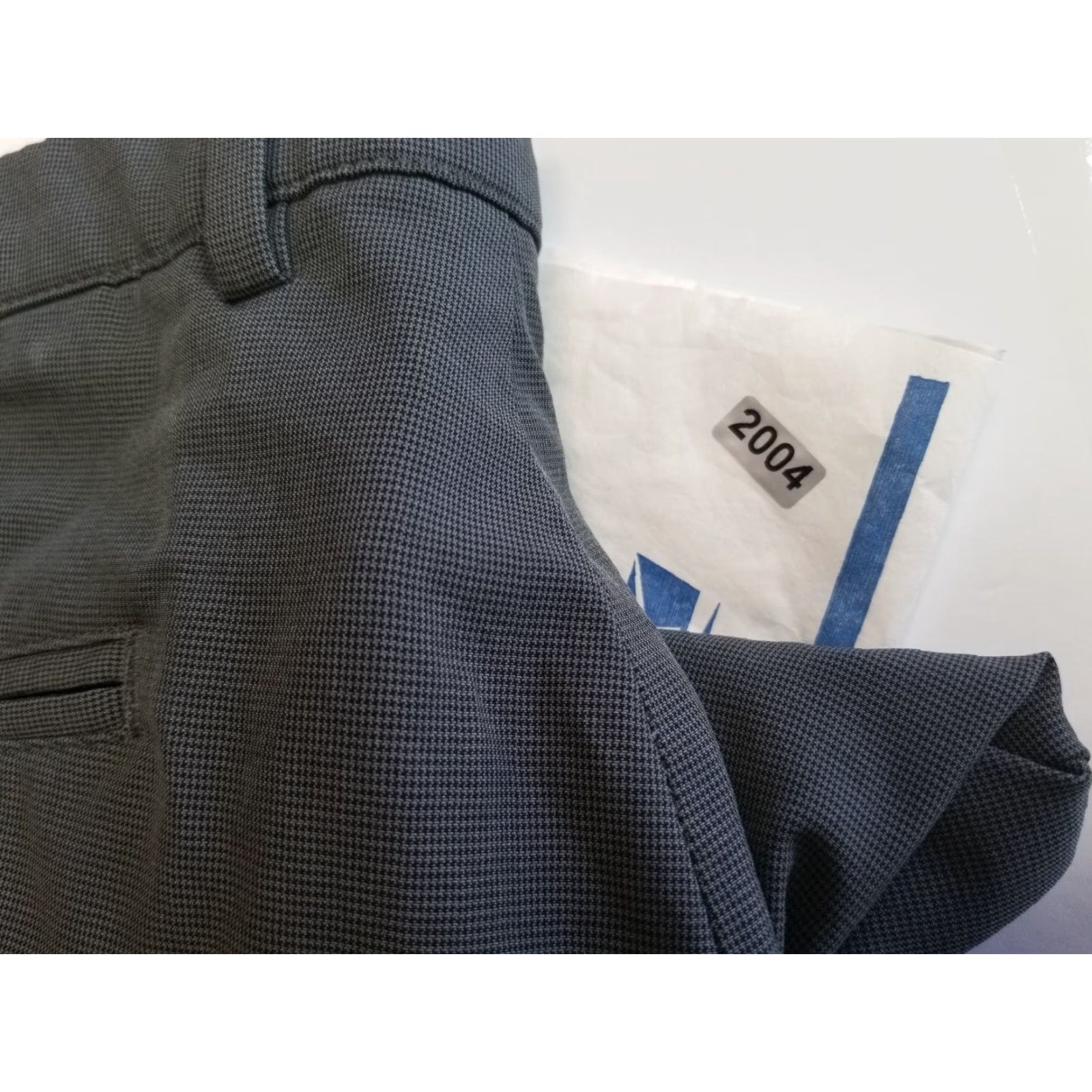 Vintage Greg Norman Men's Pants Golf Flat Front 38x32 Gray Polyester Spandex Regular Mens Size US 38 / EU 54 - 8 Thumbnail