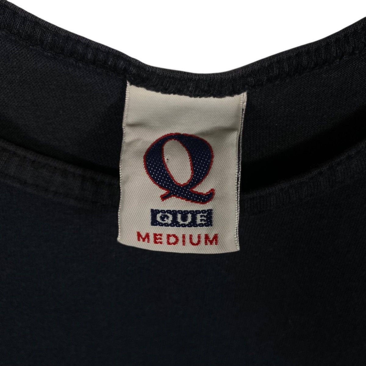 Vintage Vintage 90's QUE Spell Out Logo Surf Tank Tops Medium Size Size US M / EU 48-50 / 2 - 4 Thumbnail