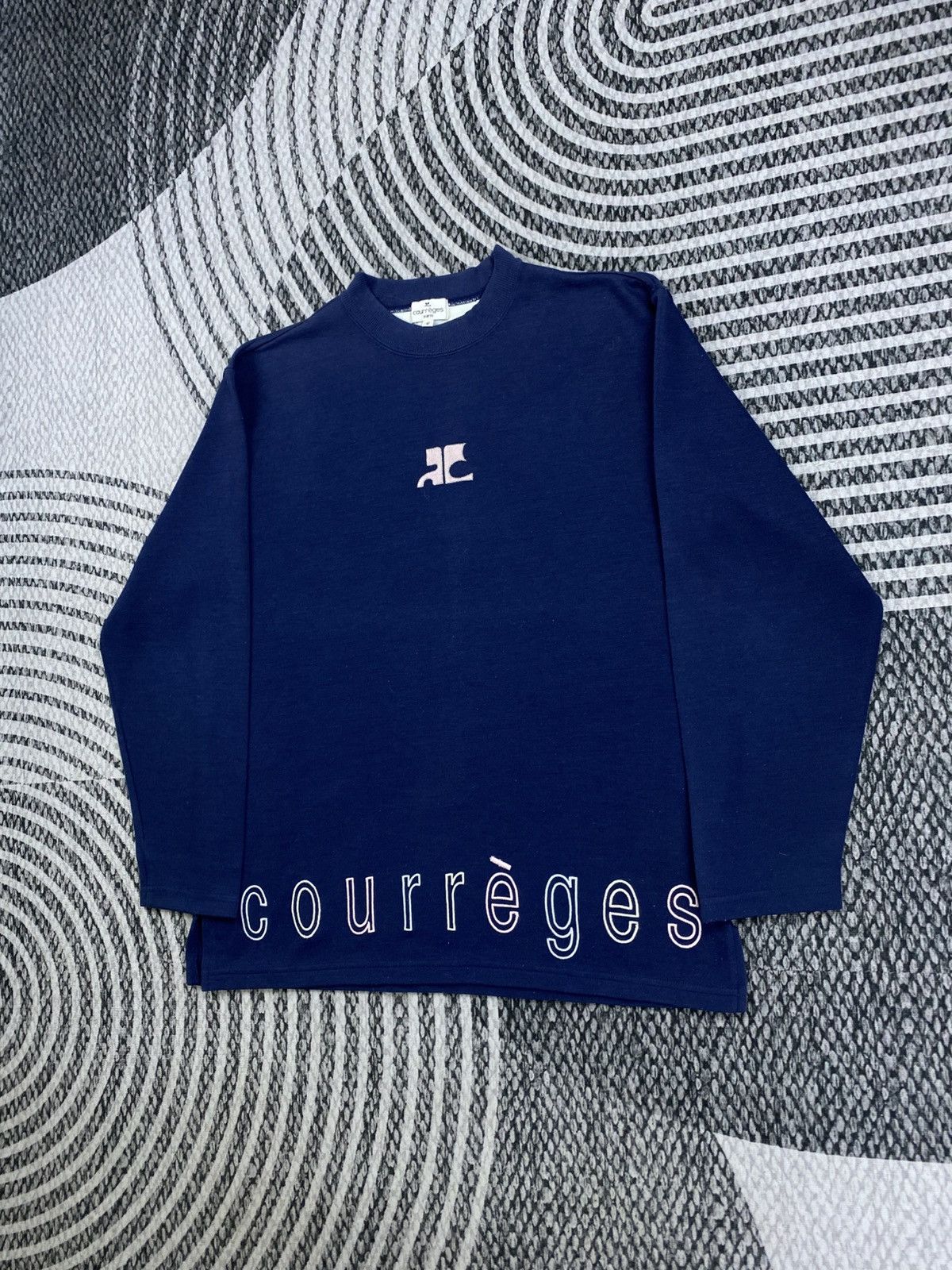 Courreges Vintage Courreges Big Spellout Longsleeve Sweatshirt Size US M / EU 48-50 / 2 - 4 Thumbnail
