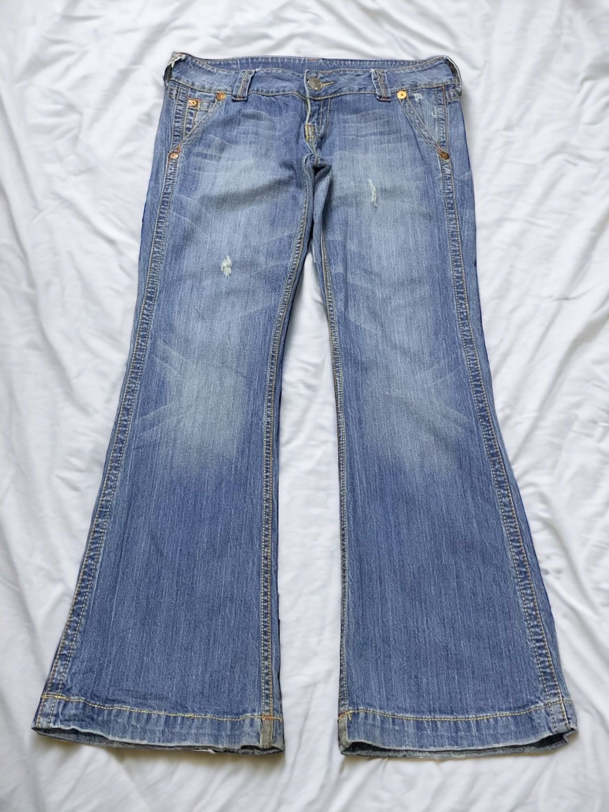 Affliction × True Religion True Religion Sammy Big T Distressed Flare Denim Pants Size US 30 / EU 46 - 1 Thumbnail