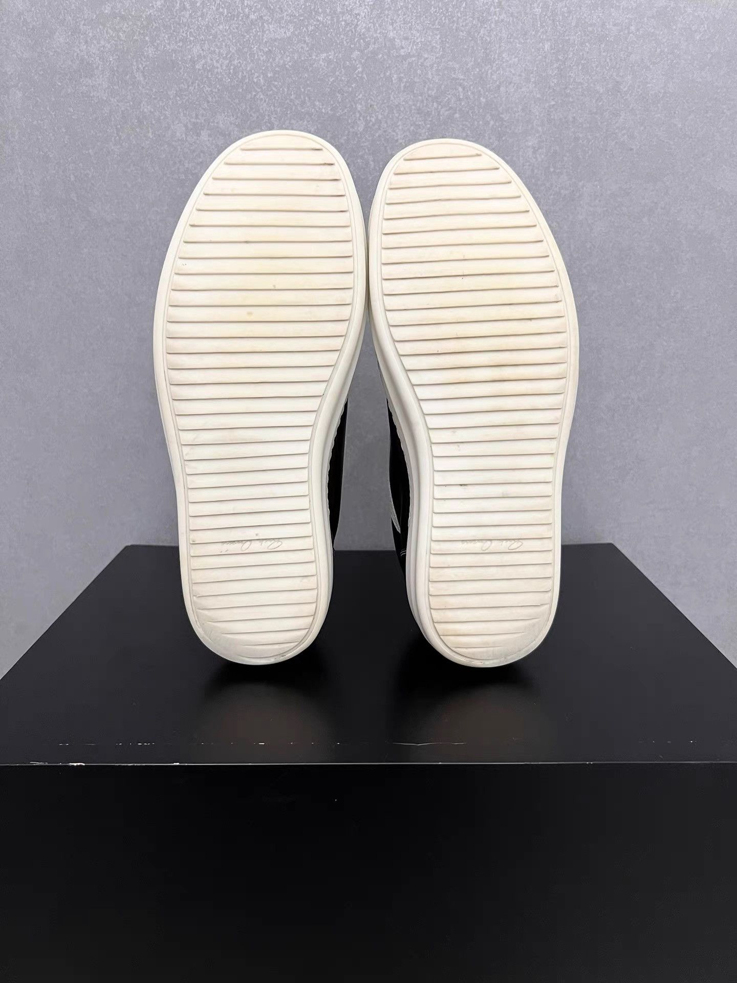 Rick Owens Rick Owens Strobe Vintage Low-Top K34 Size US 7 / EU 40 - 8 Thumbnail