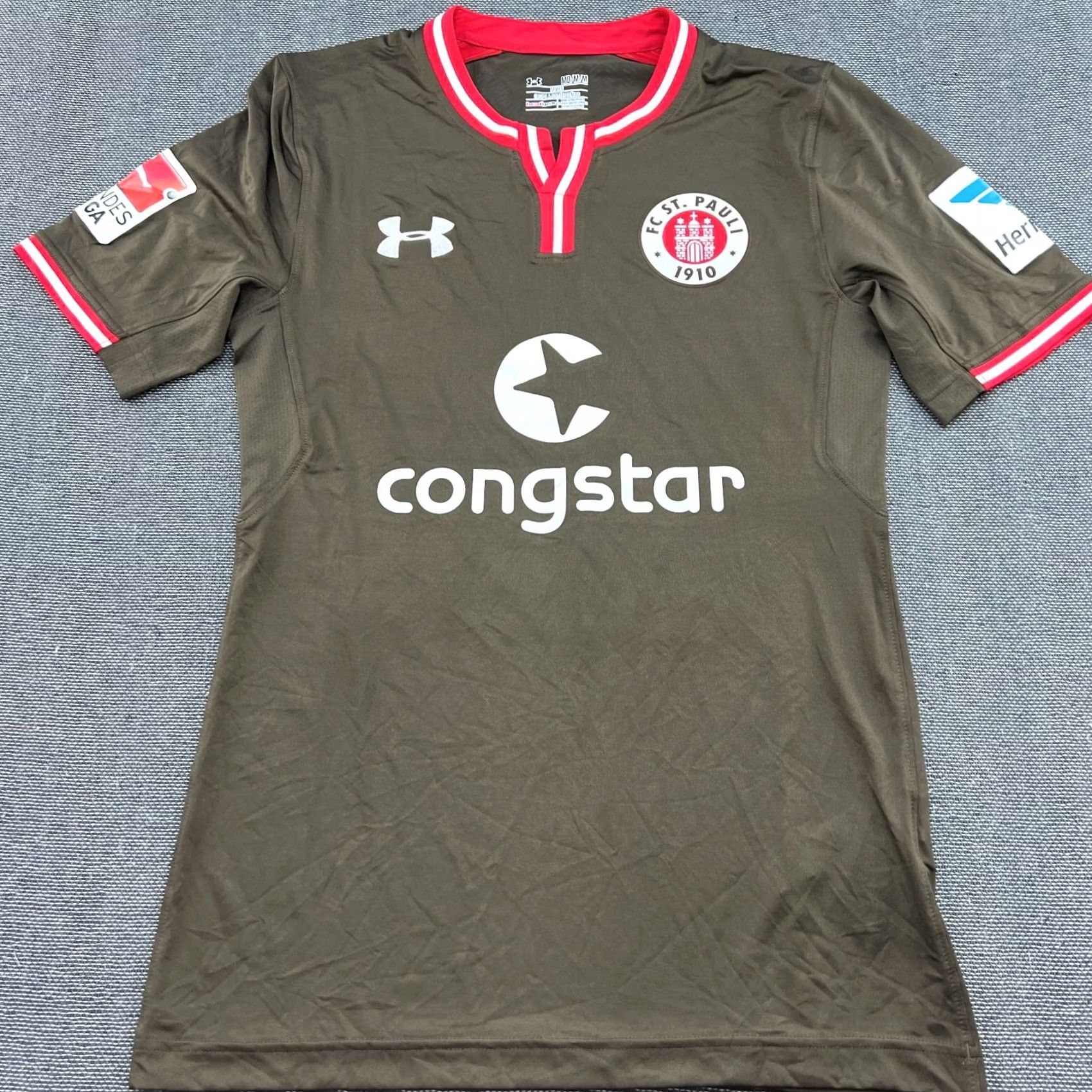 Under Armour Under Armour St Pauli Jersey Sz M Adult Unisex T-Shirt Hedenstad Signed 2016-2017 Home Brown 100% Polyester Moisture Wicking Quick Dry Football Jersey Size US M / EU 48-50 / 2 - 3 Thumbnail