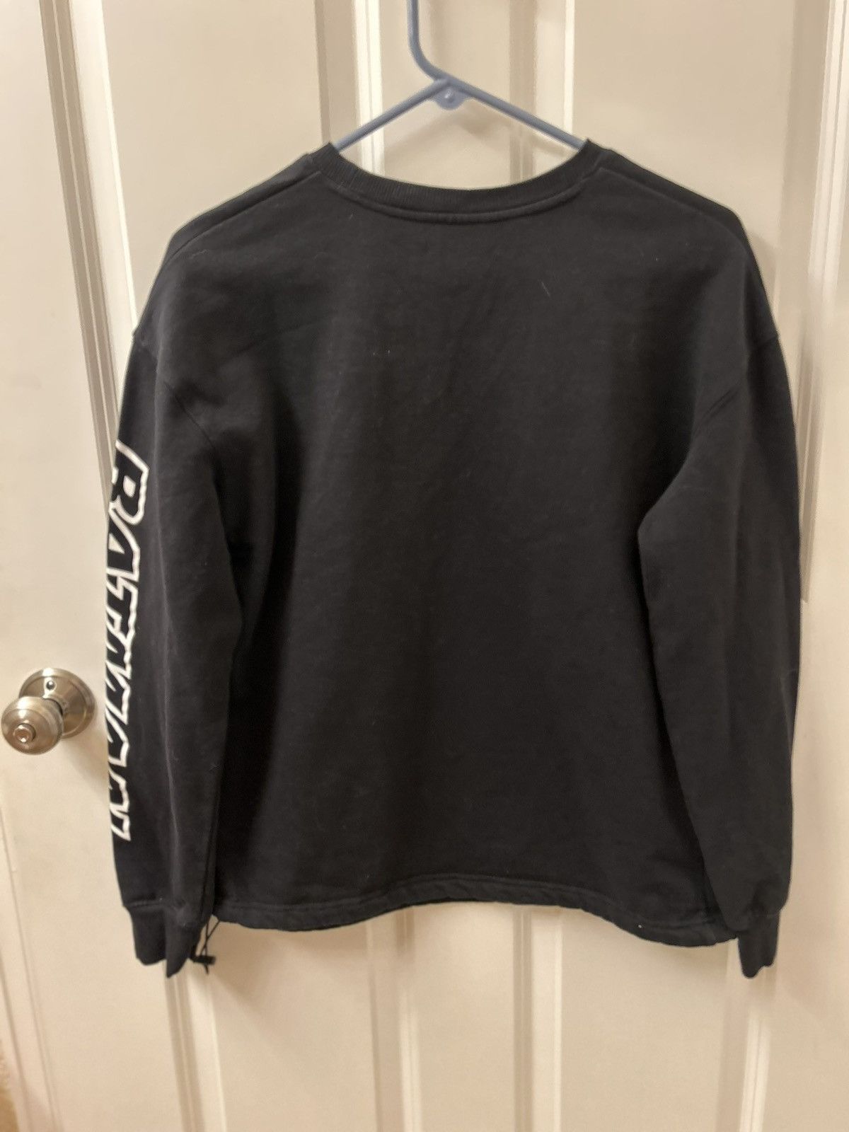 Other Batman Night Watch Crewneck BoxLunch Exclusive Sweatshirt Size US S / EU 44-46 / 1 - 4 Thumbnail