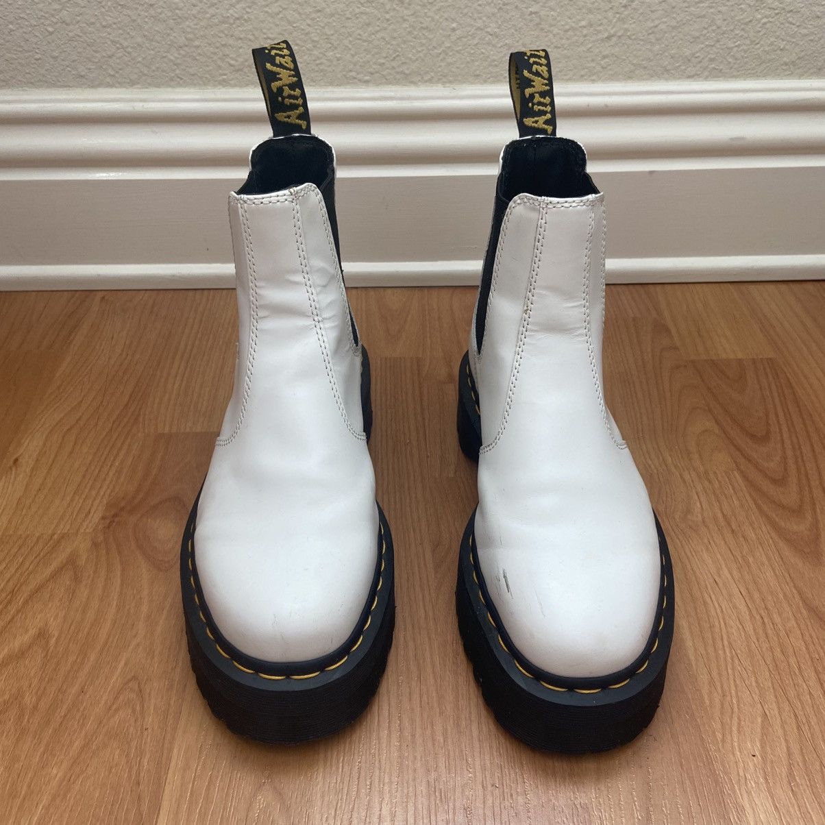 Dr. Martens Dr. Martens Women’s White Chelsea Boots Size 7M Size US 7 / IT 37 - 2 Thumbnail