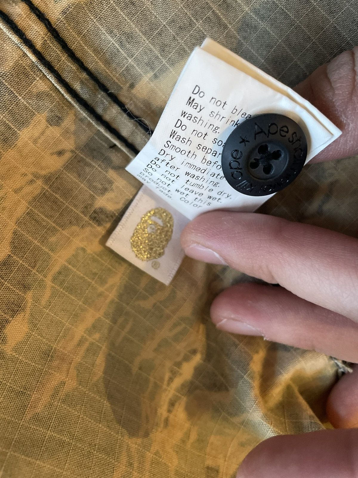 Bape A bathing ape shirt Size US L / EU 52-54 / 3 - 8 Thumbnail