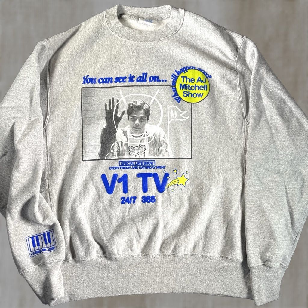 Champion AJ Mitchell Pullover Sweatshirt Mens Large Gray Pop Music V1 TV RARE Size US L / EU 52-54 / 3 - 1 Thumbnail