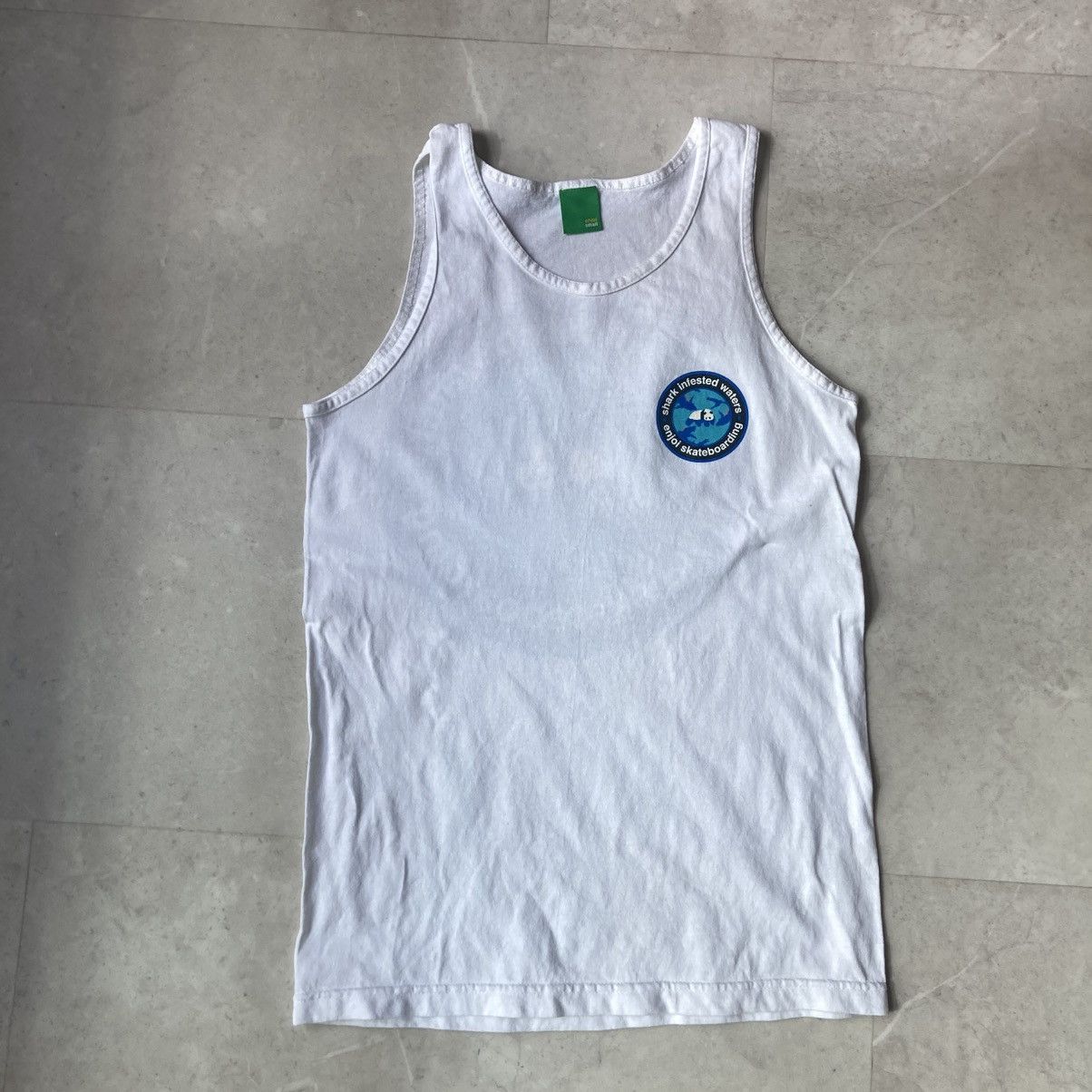 Enjoi vintage enjoi skateboards shark infested waters tank top Size US S / EU 44-46 / 1 - 1 Thumbnail