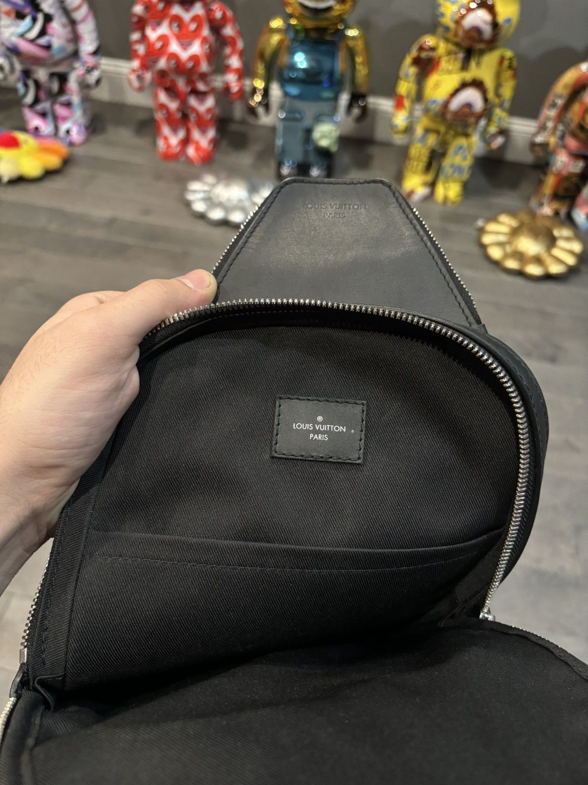Louis Vuitton Louis Vuitton Damier sling bag black Size ONE SIZE - 3 Thumbnail