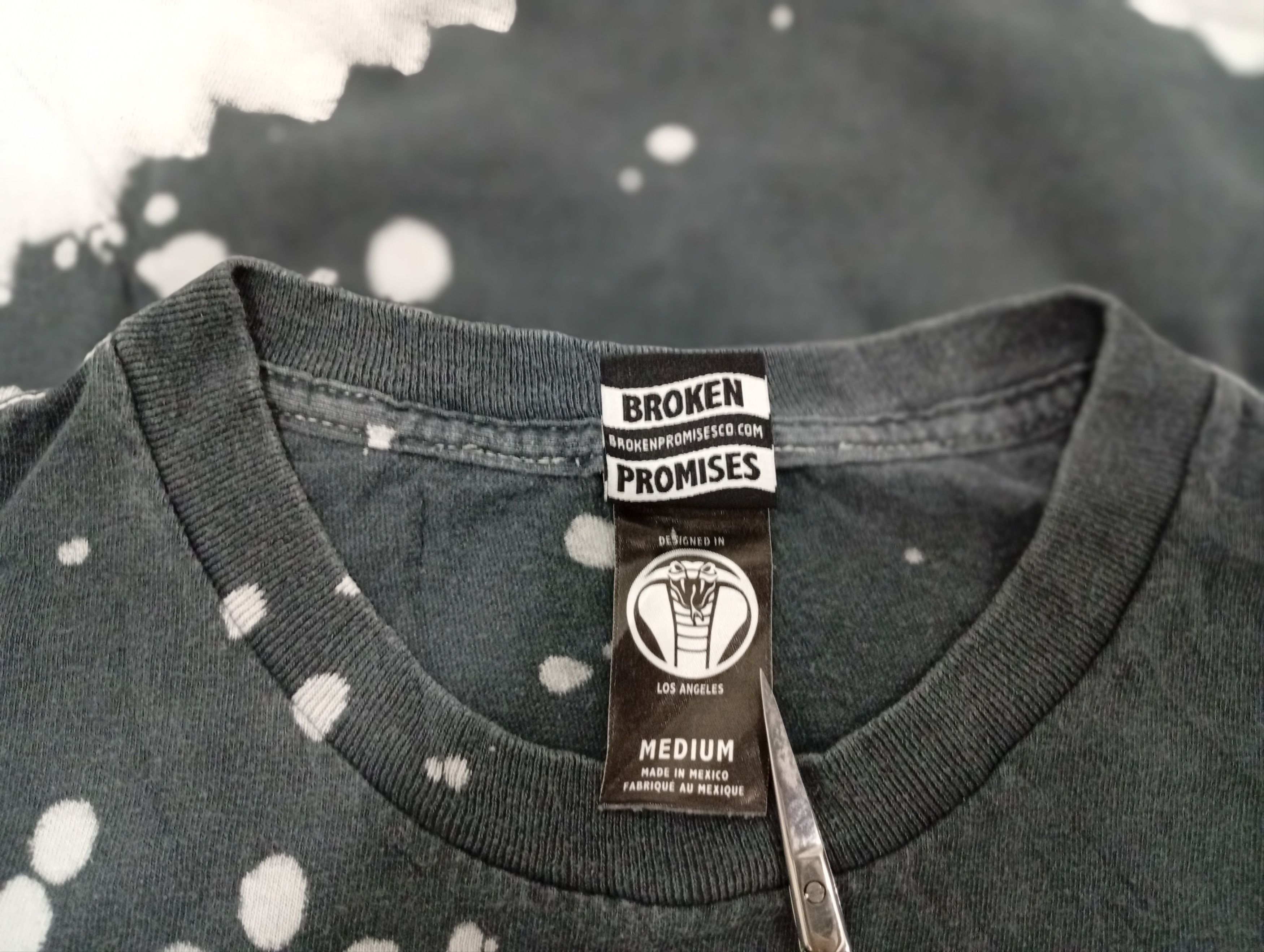 Broken Promises Co. 🔥🔥Broken Promises T-Shirt Size US M / EU 48-50 / 2 - 24 Thumbnail