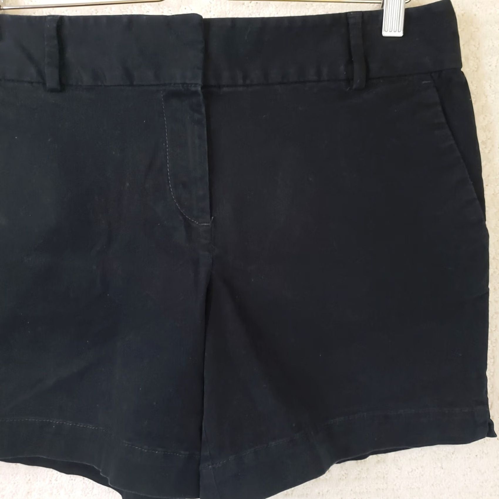 Rivieras The LOFT The Riviera Short Women's Size 10 Black Stretchy Modern Shorts Casual Travel Size 32" / US 10 / IT 46 - 4 Thumbnail