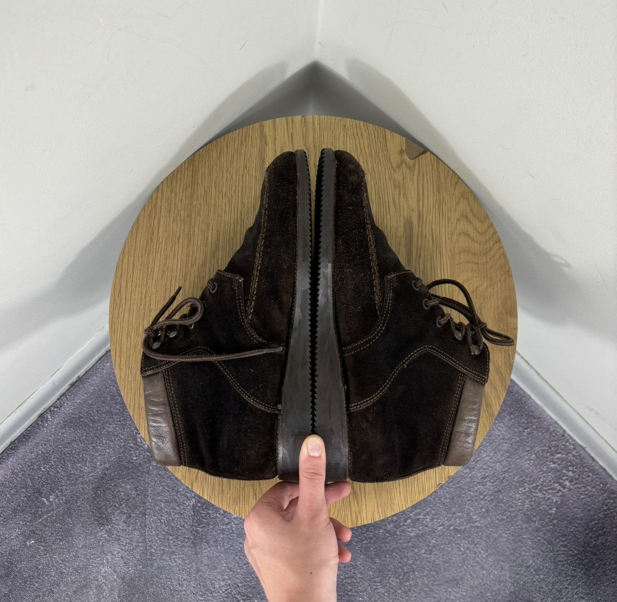 Bally Bally Men’s Swiss-Made Split Toe Brown Suede Chukka Boots Size US 8.5 / EU 41-42 - 15 Thumbnail