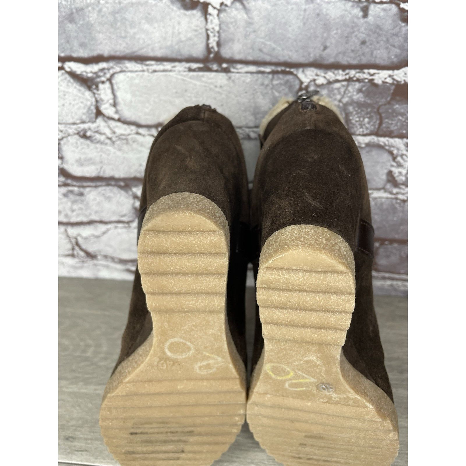 Aquatalia Aquatalia Brown Suede Faux Fur Strap Ankle Wedge Booties Wom Size US 10 / IT 40 - 24 Thumbnail