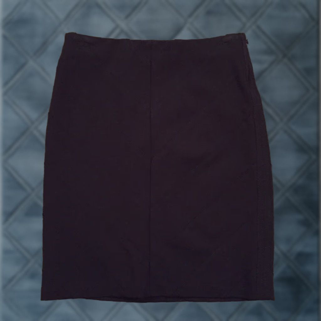 White House Black Market White House Black Market Skirt Women Knee Length Size 2 Lined Black Pencil Straight Vintage? No. (But must not include N/A). Size 26" / US 2 / IT 38 - 1 Thumbnail