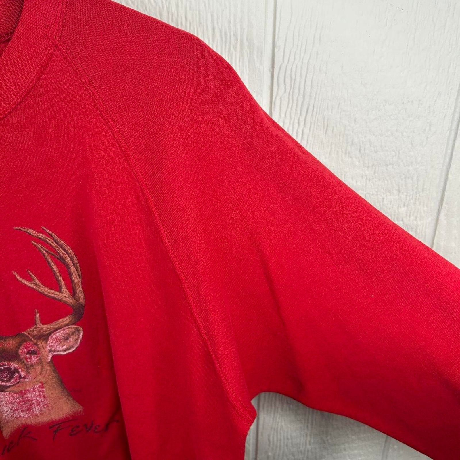 Fruit Of The Loom Vintage 90’s Red Buck Hunting Nature Crewneck Size X-Large Size US XL / EU 56 / 4 - 5 Thumbnail