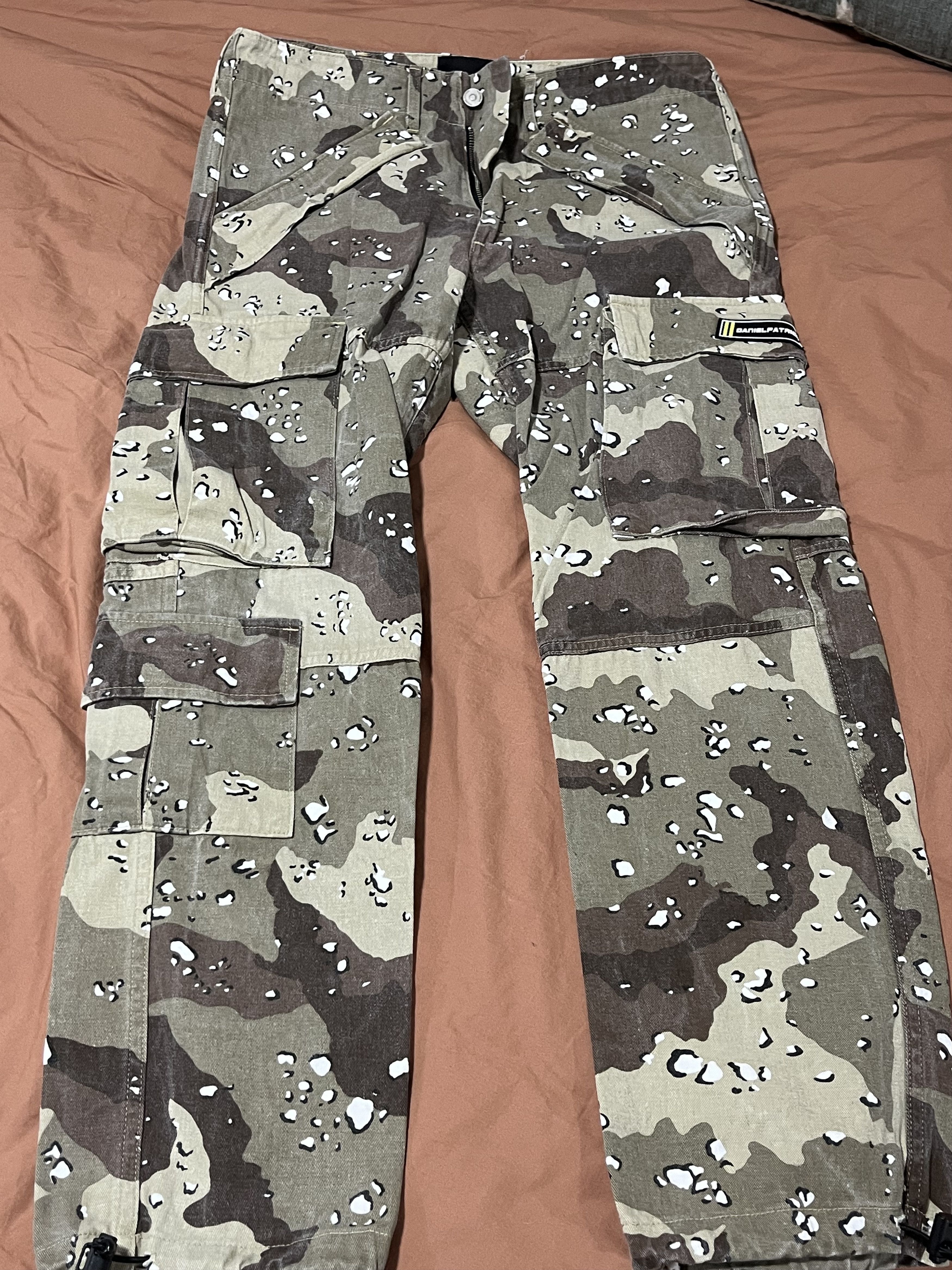 Daniel Patrick 7 Pocket Cargo Pants Desert Camo Size US 30 / EU 46 - 2 Thumbnail