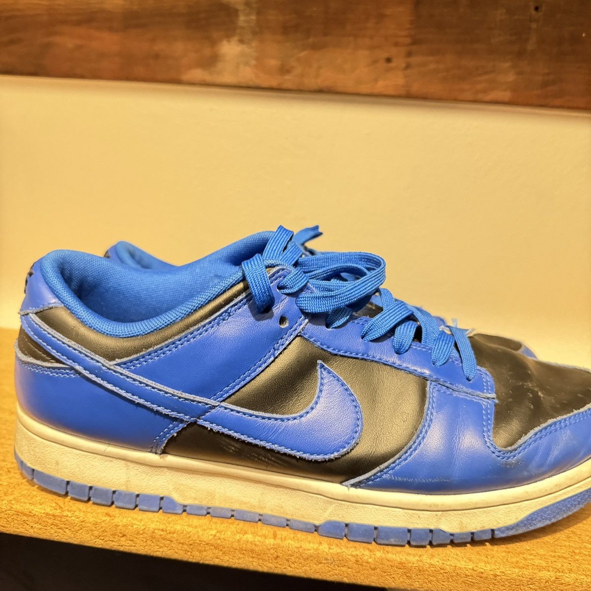 Nike Nike Dunk Low Hyper Cobalt Size US 10.5 / EU 43-44 - 3 Thumbnail