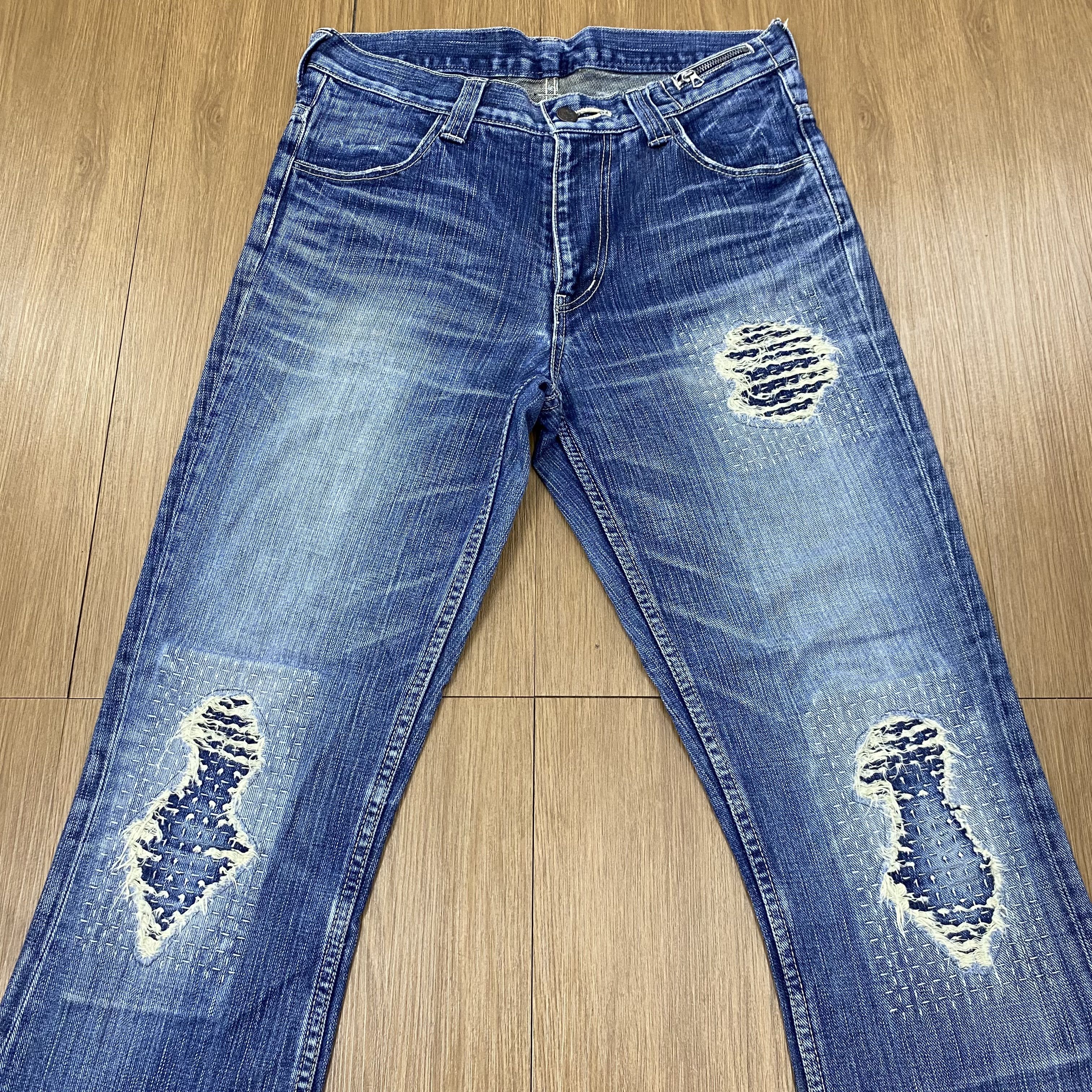 Japanese Brand × Vintage Vintage Sashiko Distress Jeans Flare Denim Patchwork CD161 Size US 31 - 3 Thumbnail