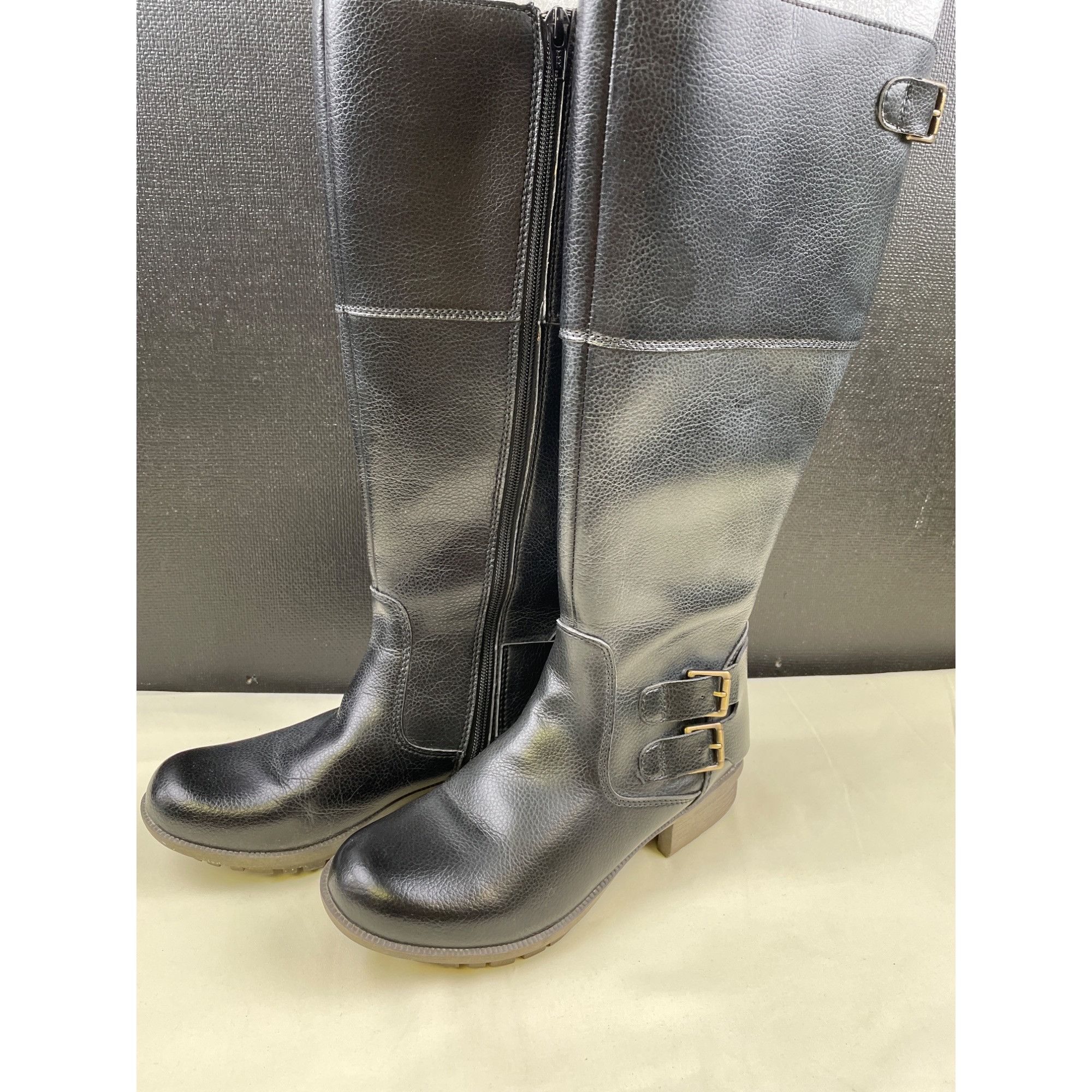 Clarks Clarks Women's Black Tall Riding Boots/Shoes Zipper Sides Si Size US 7.5 / IT 37.5 - 2 Thumbnail