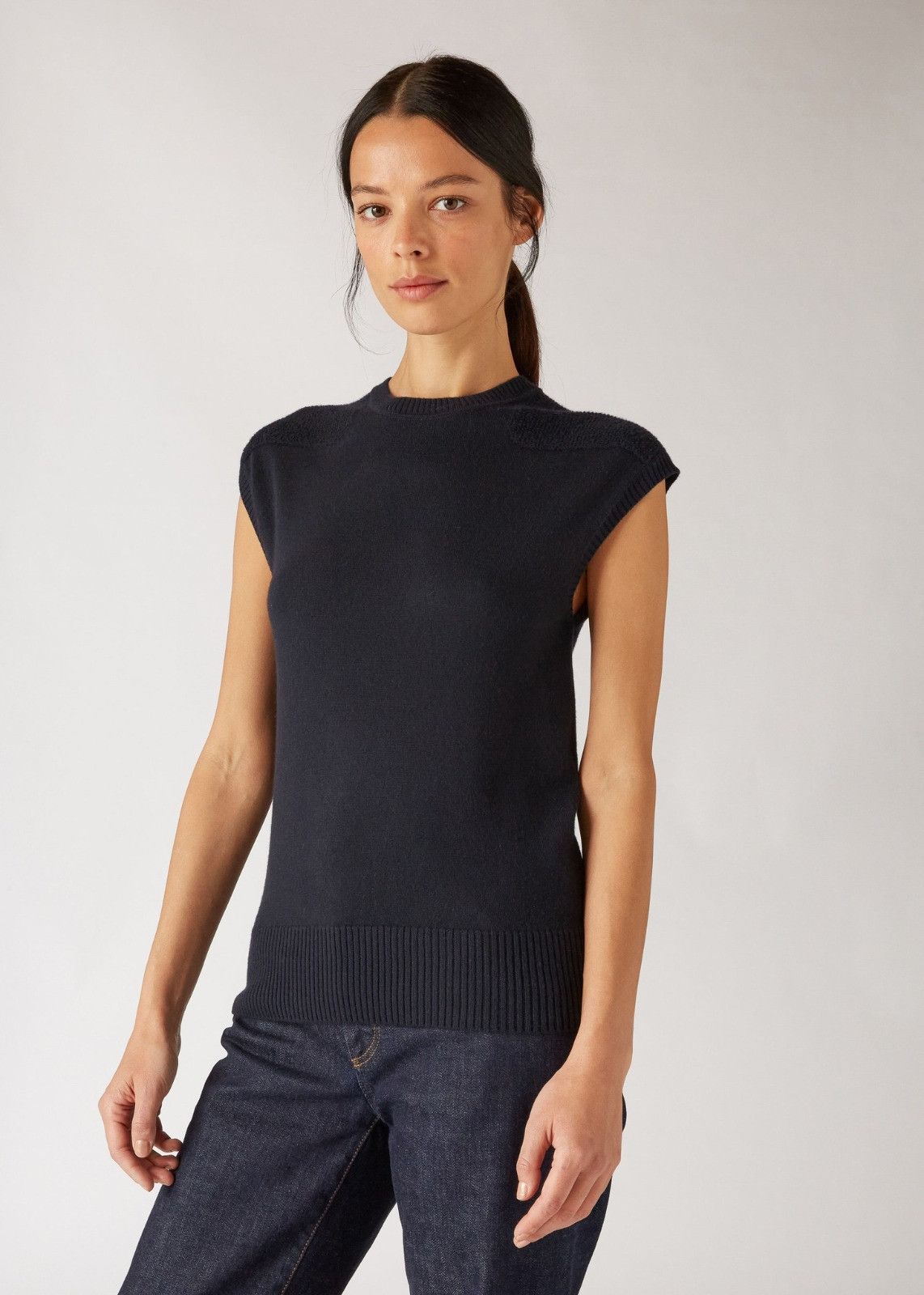 Loro Piana o1srvl11e0125 Wetherlam Top in Navy Blue Size L / US 10 / IT 46 - 3 Thumbnail