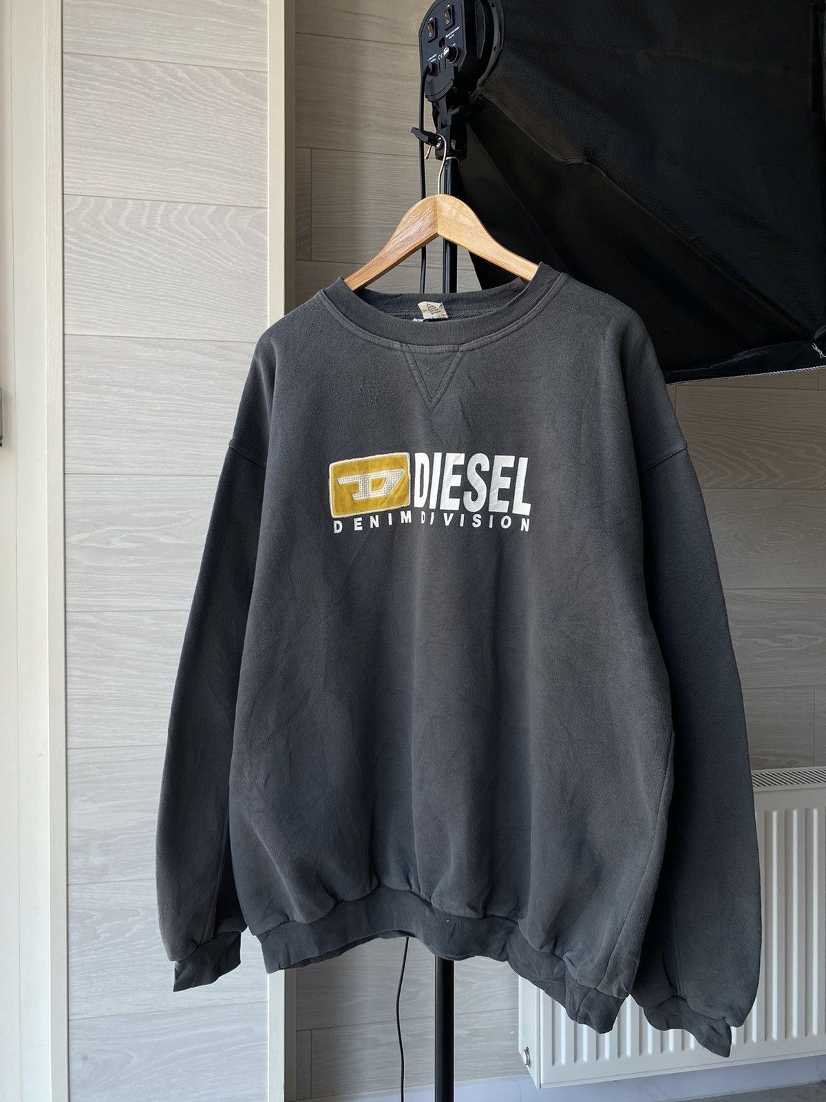 Grey shops diesel sweatshirt