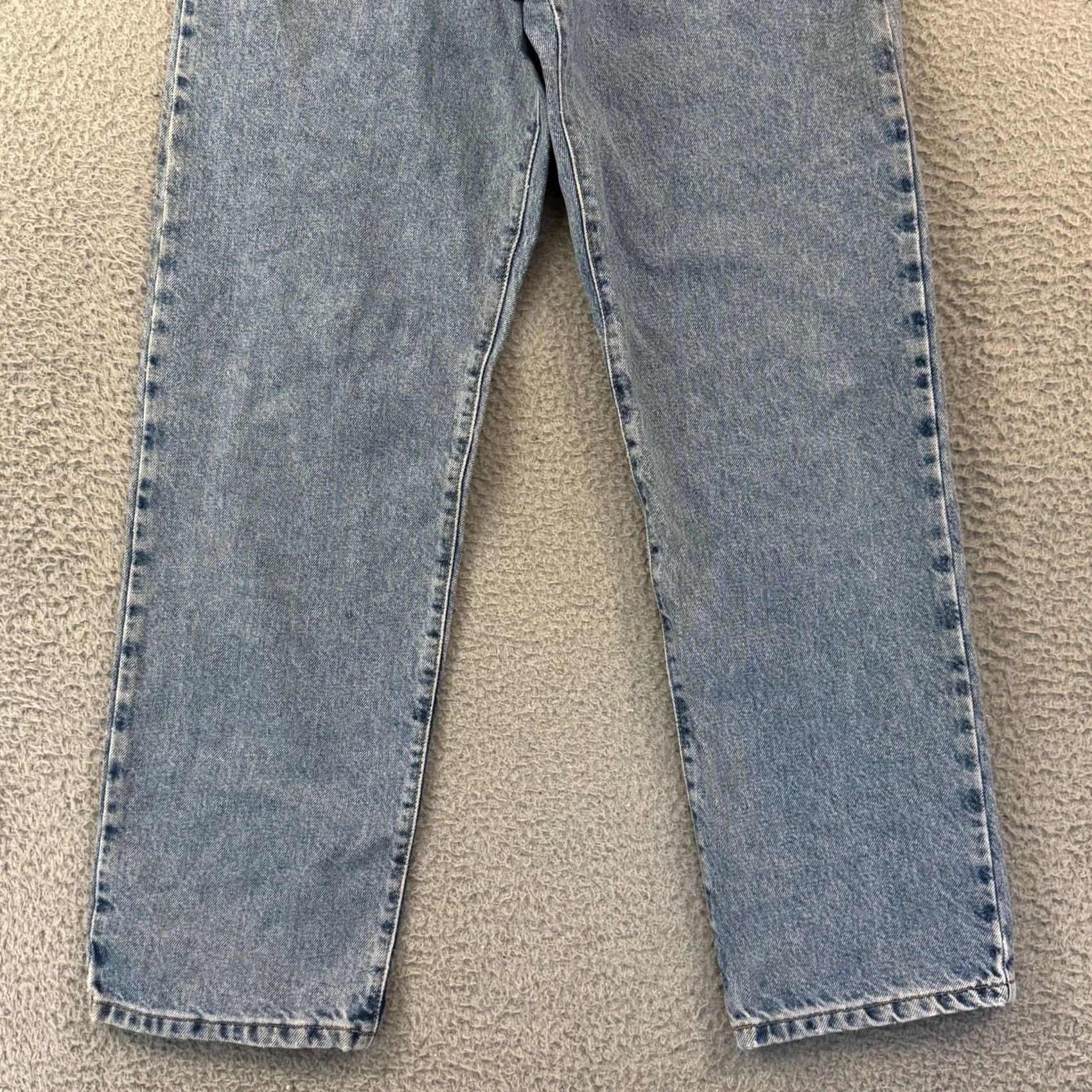 Tommy Hilfiger VINTAGE Tommy Hilfiger Jeans Womens 6 Medium Wash Button 26x30 Denim Loose Y2K City Retro Shoes? Size 28" / US 6 / IT 42 - 3 Thumbnail