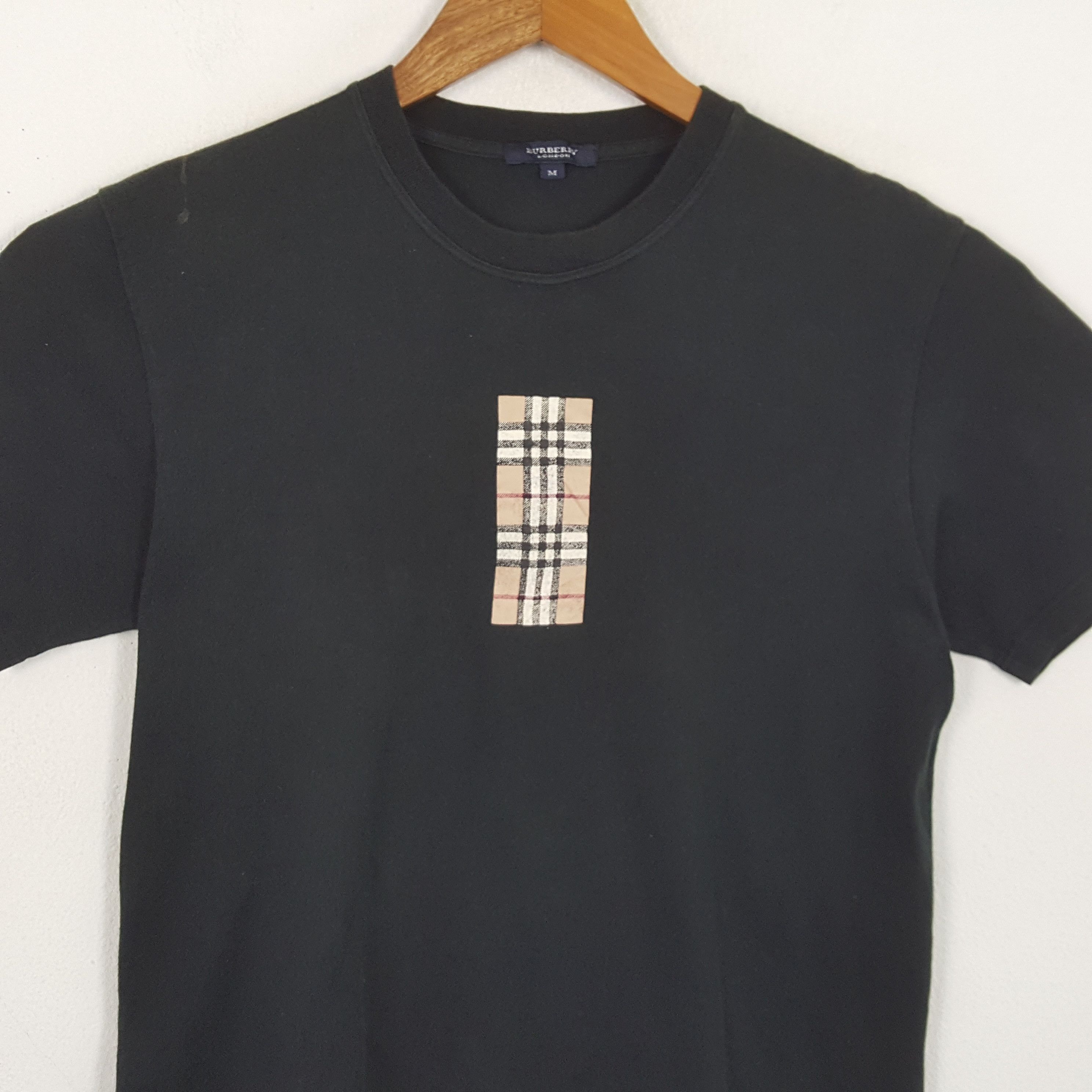 Burberry × Japanese Brand × Vintage Vintage BURBERRY LONDON Fashion Brand T-Shirts Size US M / EU 48-50 / 2 - 2 Thumbnail
