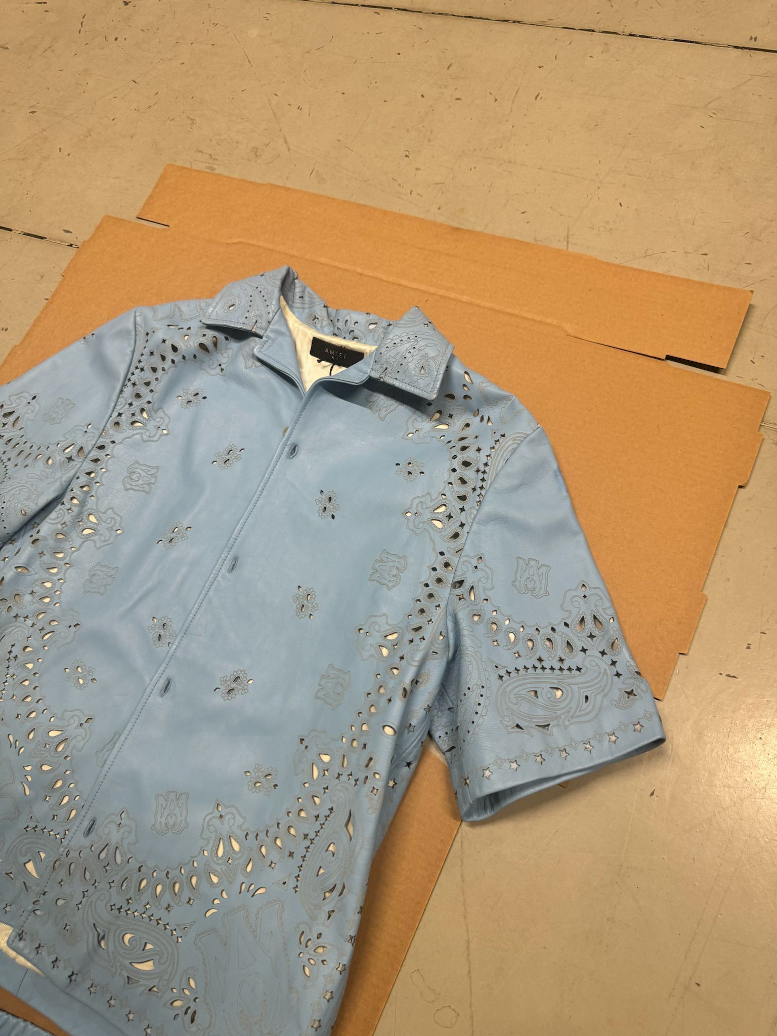 Amiri o1alsim10925 Star-Bandana Cut Out Full Set Shirt And Shorts Size US M / EU 48-50 / 2 - 10 Thumbnail