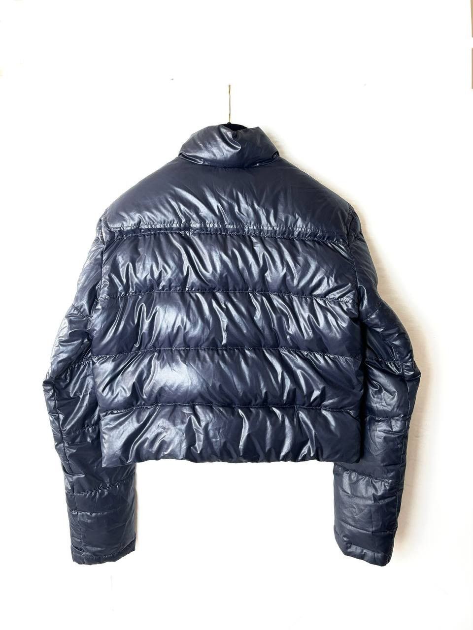 Burberry Vintage Burberry Cropped Puffer Jacket Size M / US 6-8 / IT 42-44 - 2 Thumbnail