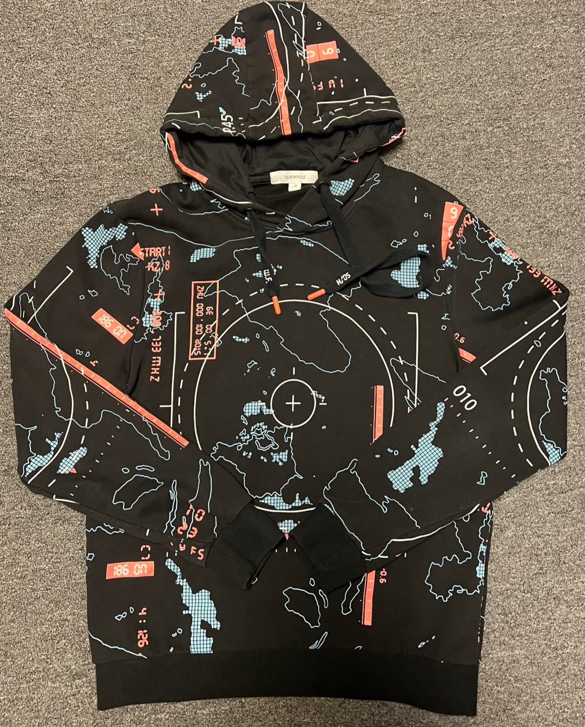 Other Fairwhale Watch Coordinates Hoodie size Medium Size US M / EU 48-50 / 2 - 1 Thumbnail