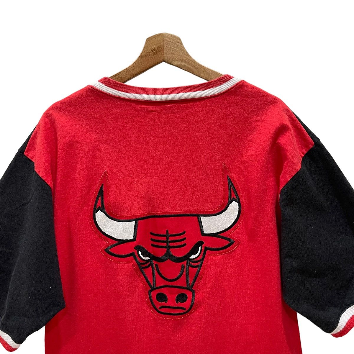 NBA Vintage 1996 Chicago Bulls Michael Jordan Warm Up T-Shirt Size US M / EU 48-50 / 2 - 9 Thumbnail
