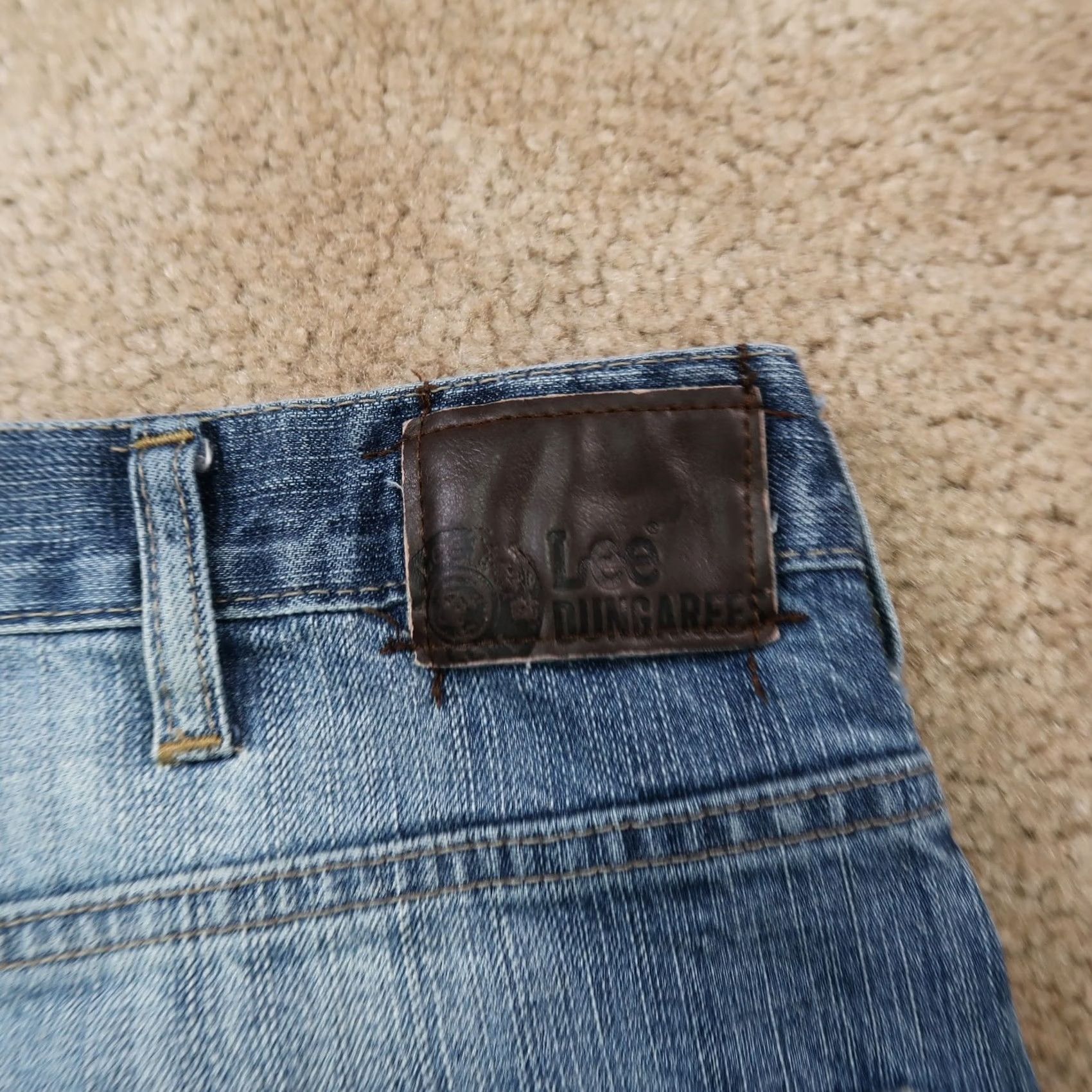 Lee Lee Loose Straight Jeans Men's 34x32 Distressed Blue Denim 5-Pocket Zipper Button Belt Loops Size US 34 / EU 50 - 5 Thumbnail