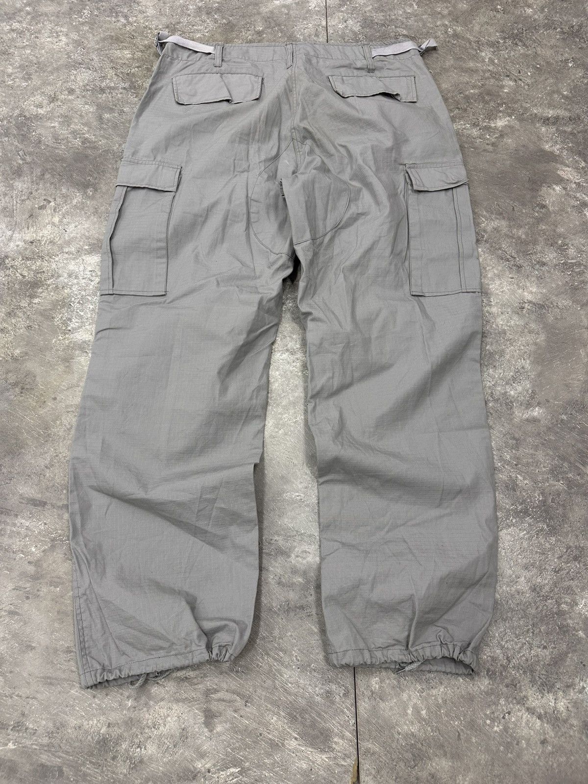 Japanese Brand Baggy Vintage Cargo Pants Japanese Style Wide Size US 34 / EU 50 - 2 Thumbnail
