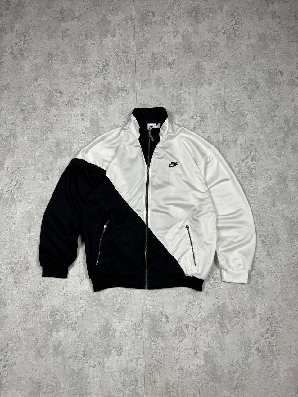 Nike Vintage Nike Y2K Track Jacket Big Logo Size S Size US S / EU 44-46 / 1 - 5 Thumbnail