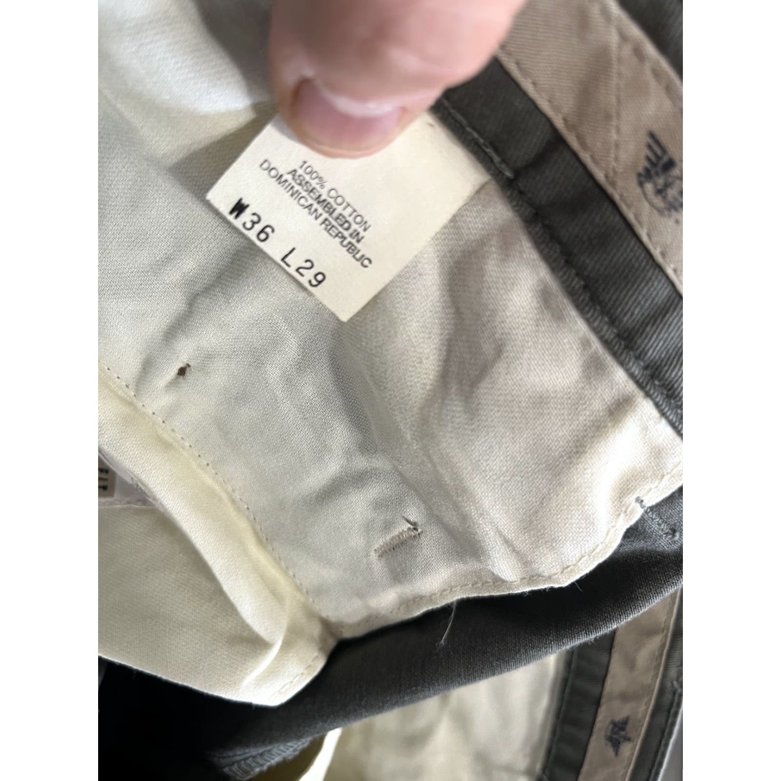 Dockers DOCKERS Classic Fit Pleated Dress Pants 36x29 Green Vintage Distressed Flaw Dockers D3 Chinos Pants Mens Regular Inseam 29 in 100% Cotton Size US 36 / EU 52 - 5 Thumbnail