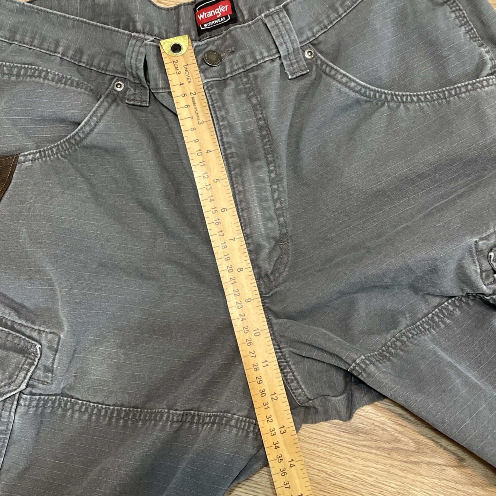 Wrangler WRANGLER Workwear Cargo Pants 36x32 Gray Straight Leg Ripstop Double Knee Mens Size US 36 / EU 52 - 5 Thumbnail