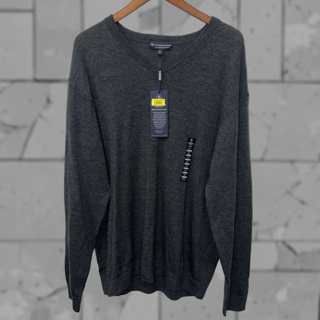 Hart Schaffner Marx Hart Schaffner Marx Gray Merino Wool Pullover Sweater Mens XLT Size US XL / EU 56 / 4 - 1 Thumbnail