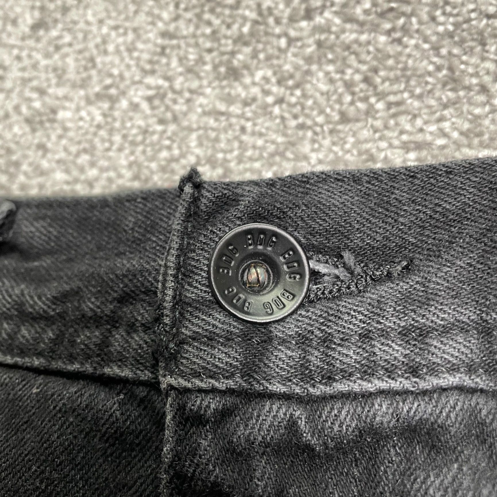 Bdg BDG Jeans Slim Taper Fit Men's 30x30 Black Distressed Denim USA Classic Size US 30 / EU 46 - 3 Thumbnail
